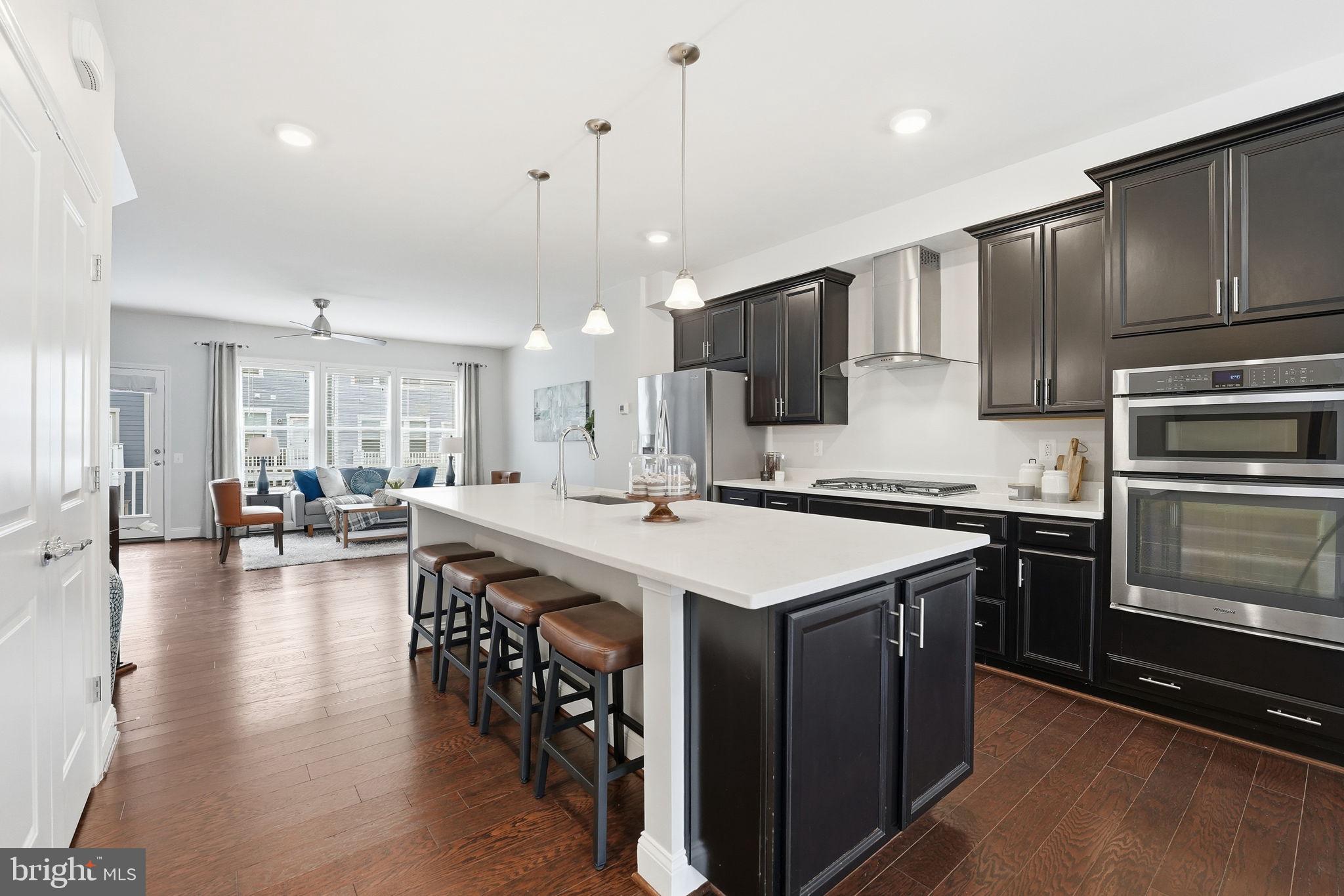 POTOMAC SHORES - Residential