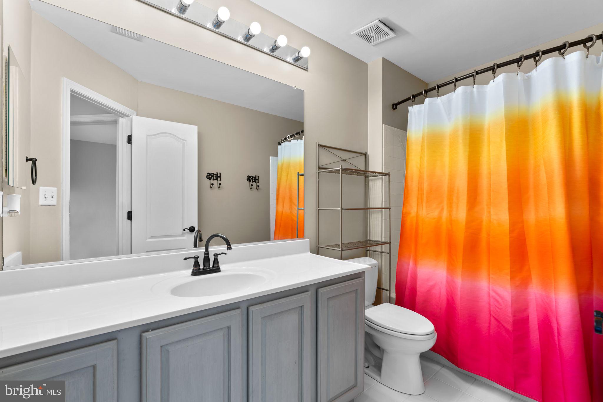 HOLLIFIELD ESTATES - Residential