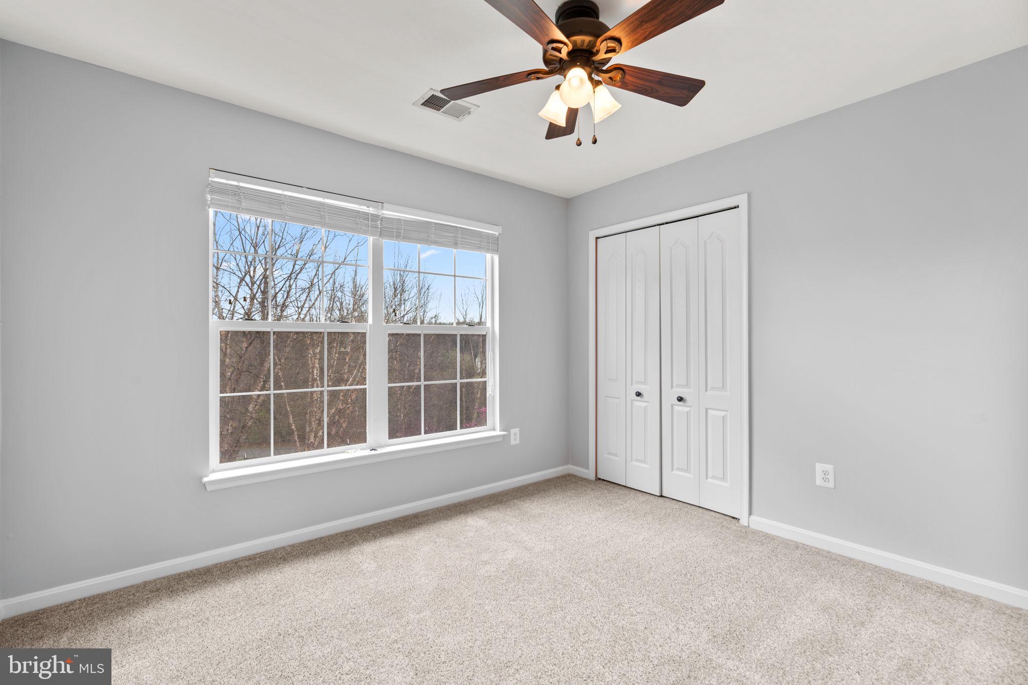 HOLLIFIELD ESTATES - Residential