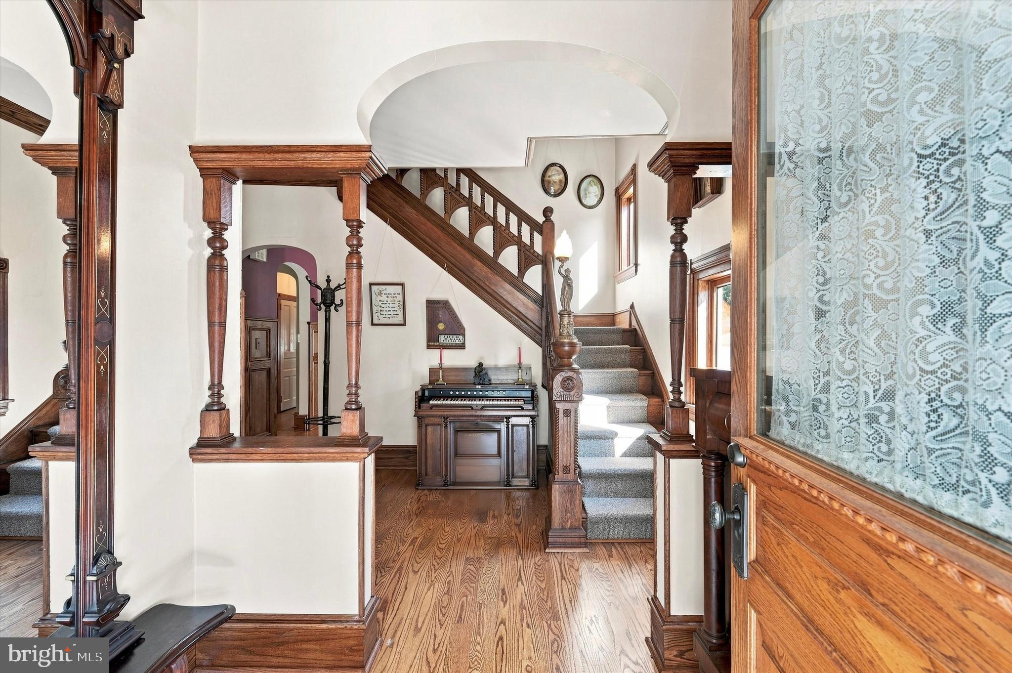 59 W GREENWOOD AVENUE