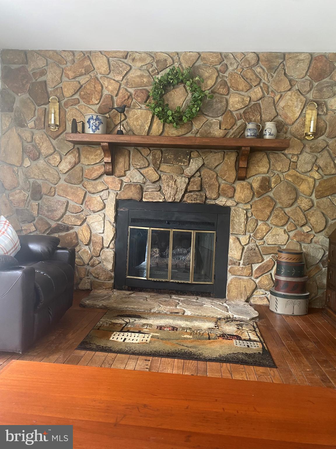 HIGHLAND MEADOWS - Residential