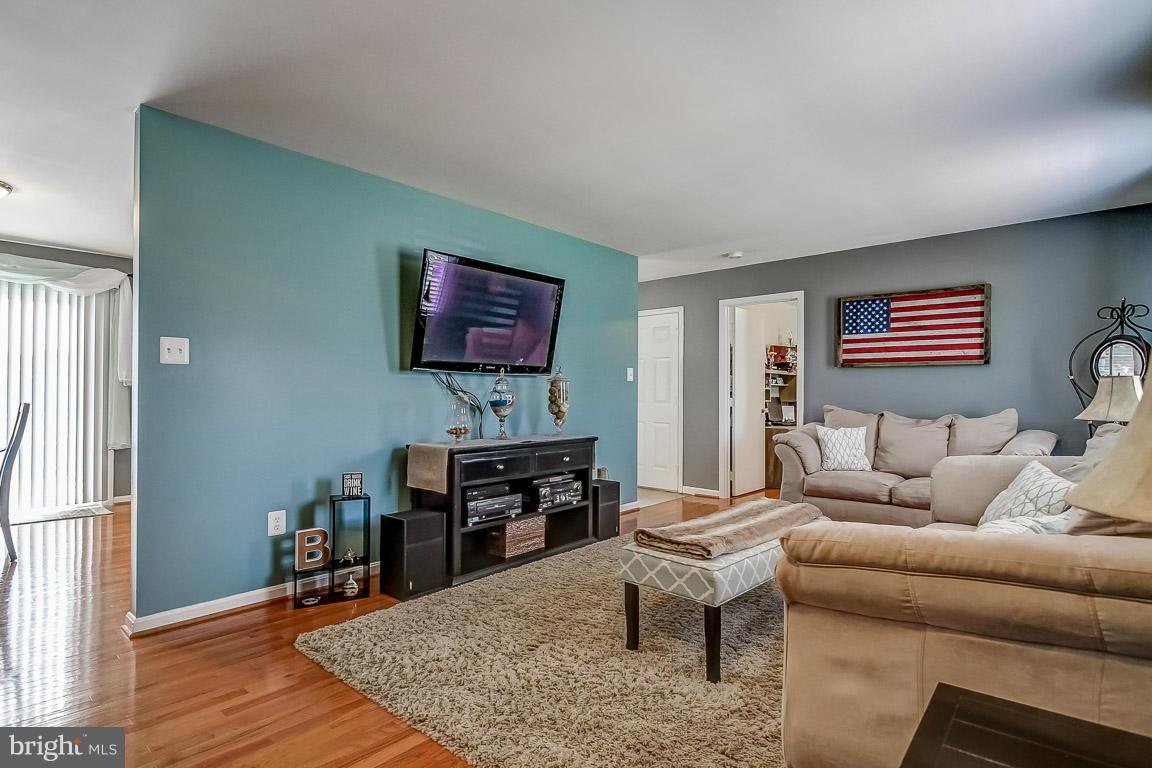 CRESTWOOD KNOLLS PH 1 - Residential