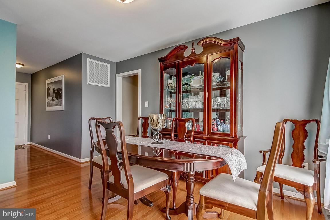 CRESTWOOD KNOLLS PH 1 - Residential