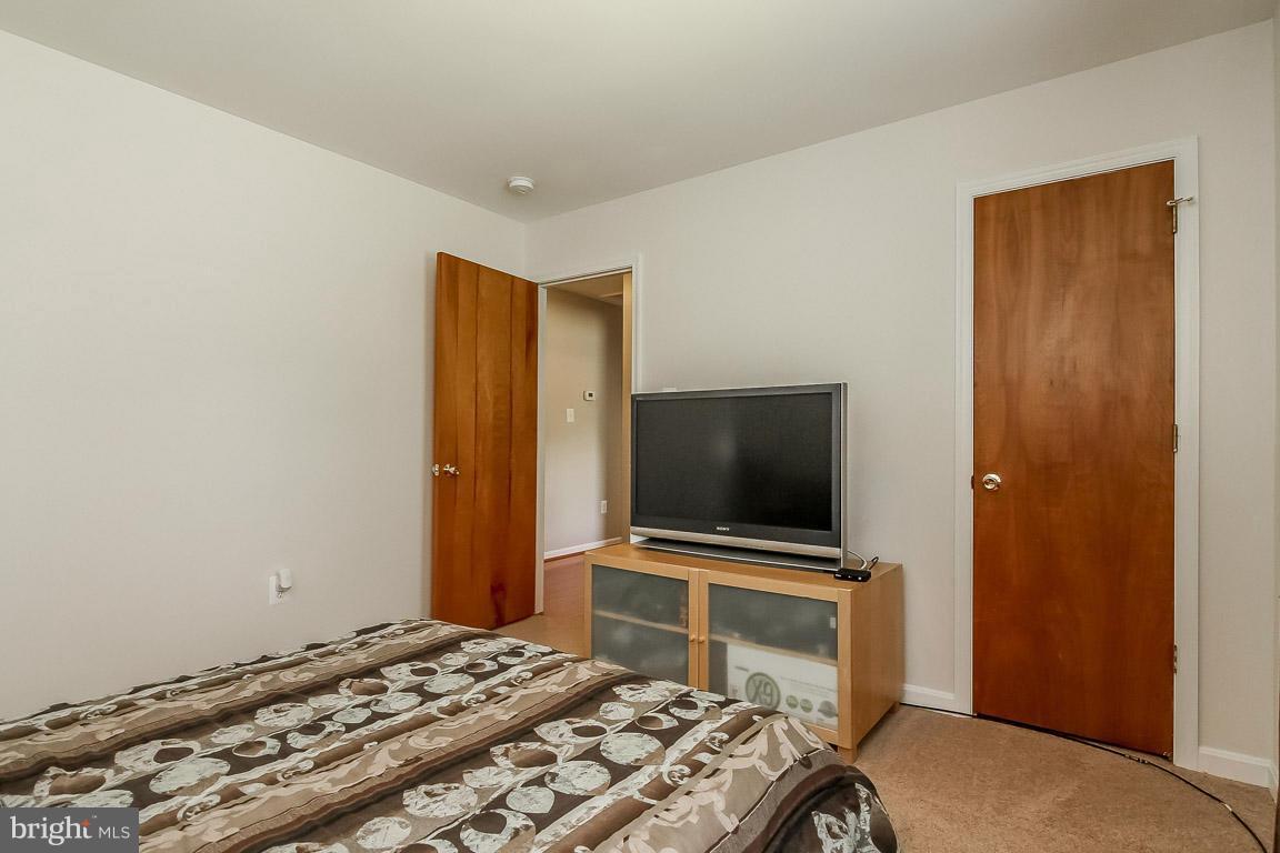 CRESTWOOD KNOLLS PH 1 - Residential