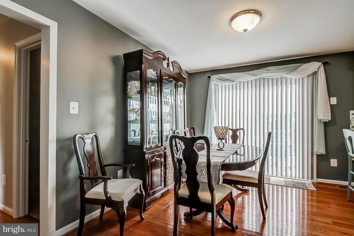 CRESTWOOD KNOLLS PH 1 - Residential