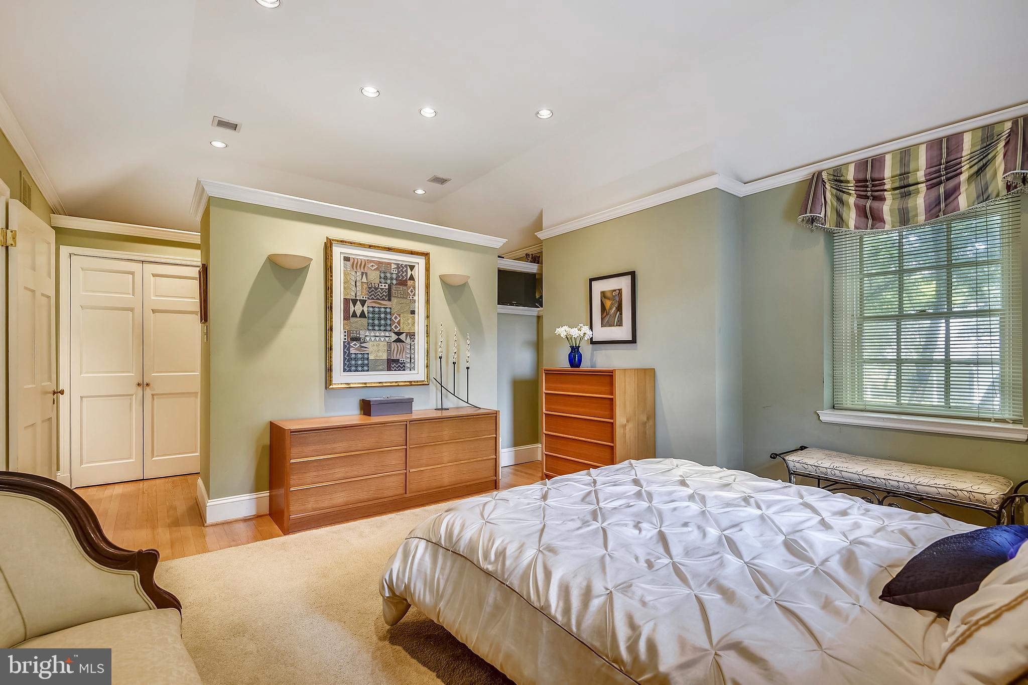 GREATER HOMELAND HISTORIC DISTRICT - Residential