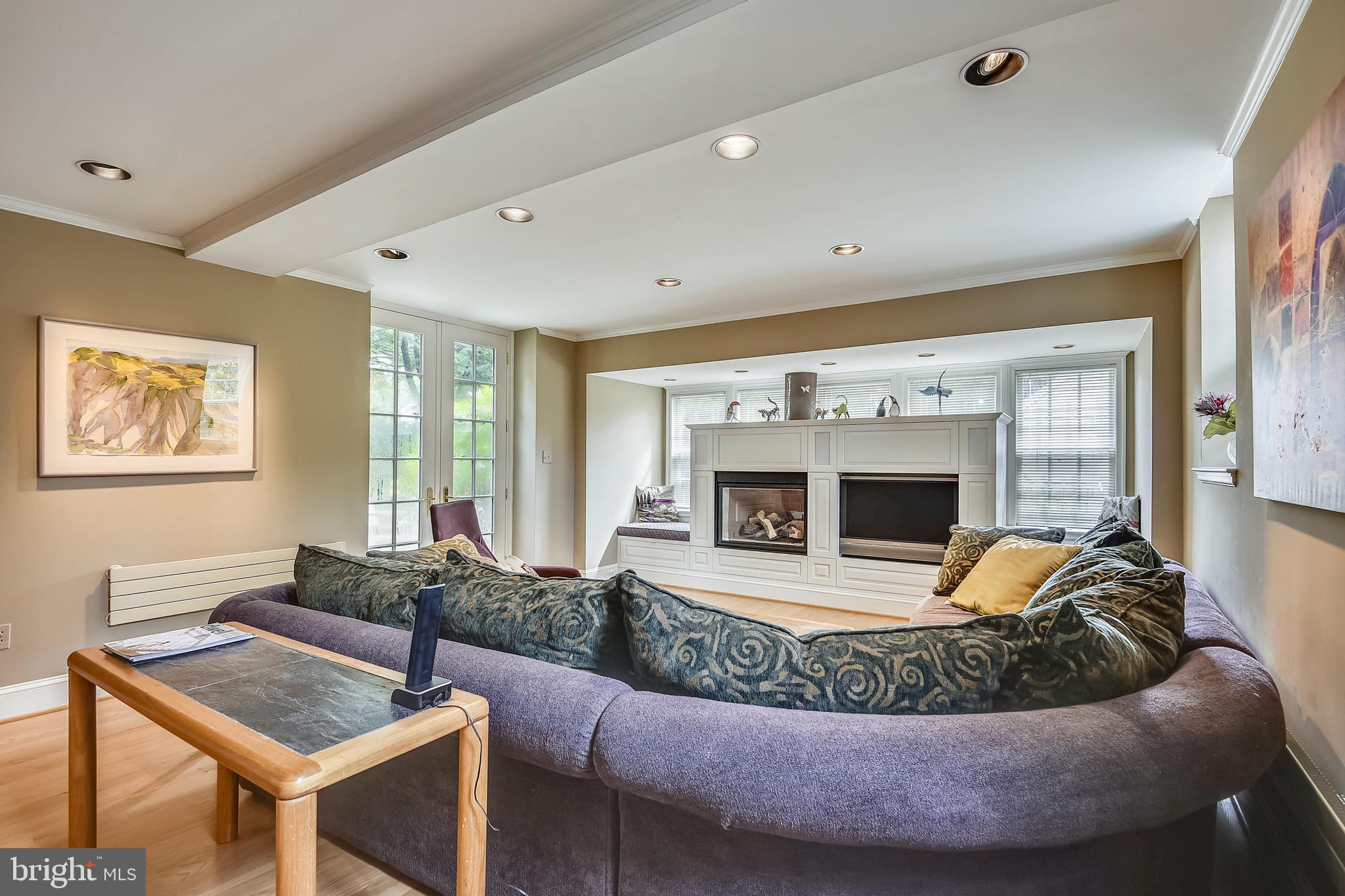 GREATER HOMELAND HISTORIC DISTRICT - Residential