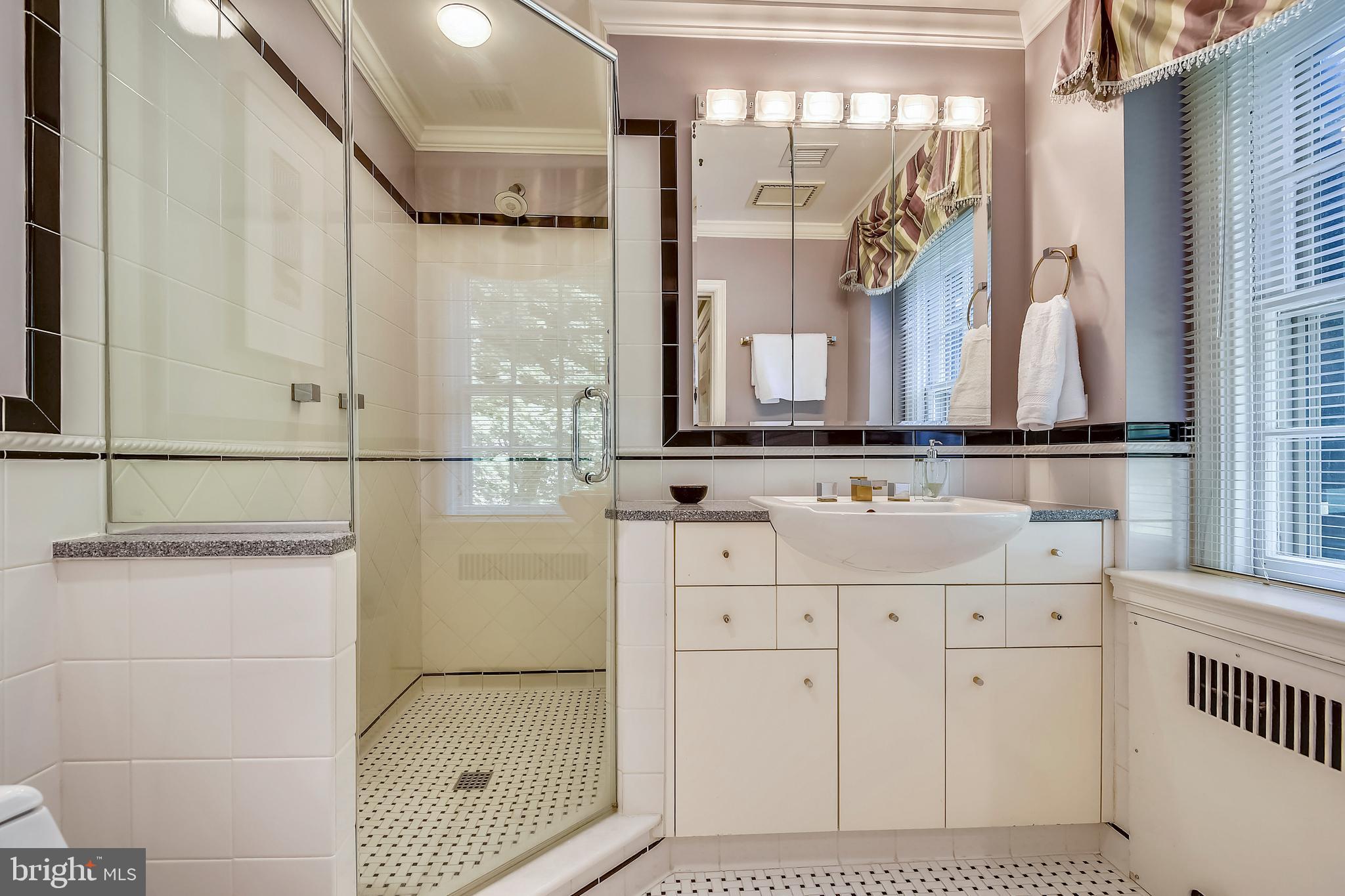 GREATER HOMELAND HISTORIC DISTRICT - Residential