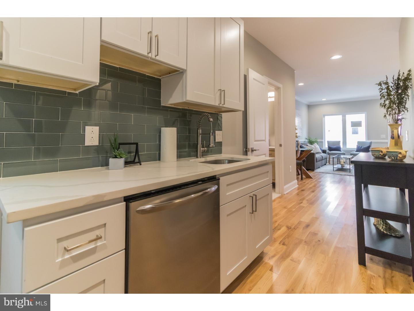 GRADUATE HOSPITAL - Residential Lease