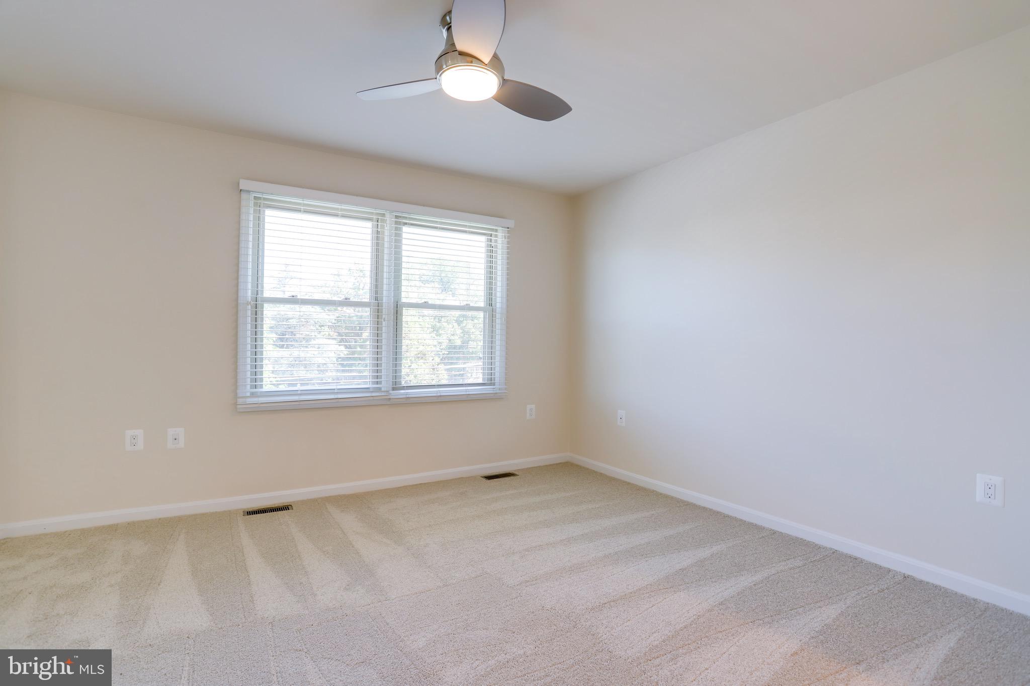 ARLINGTON CREST - Residential Lease