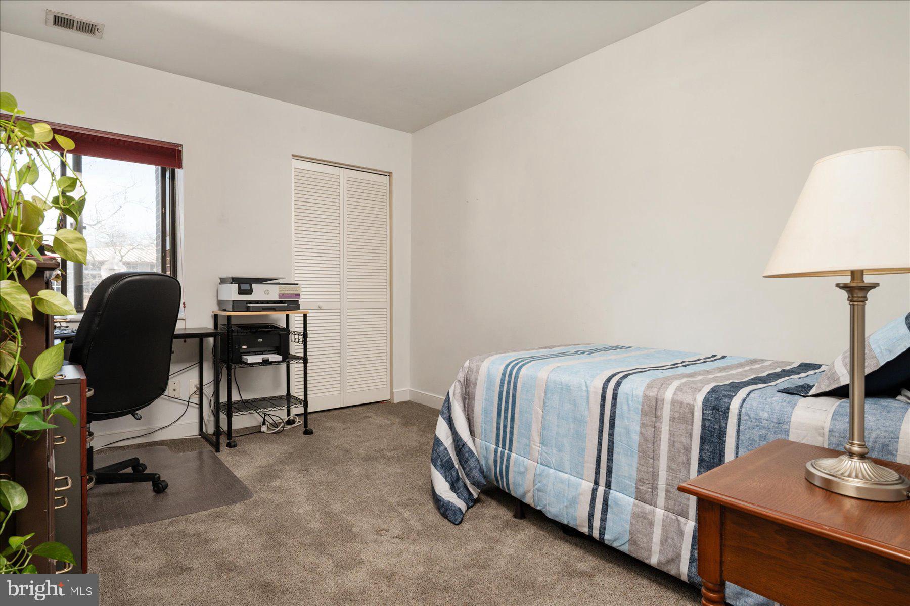 NORTH GREEN CONDOMINIUMS - Residential