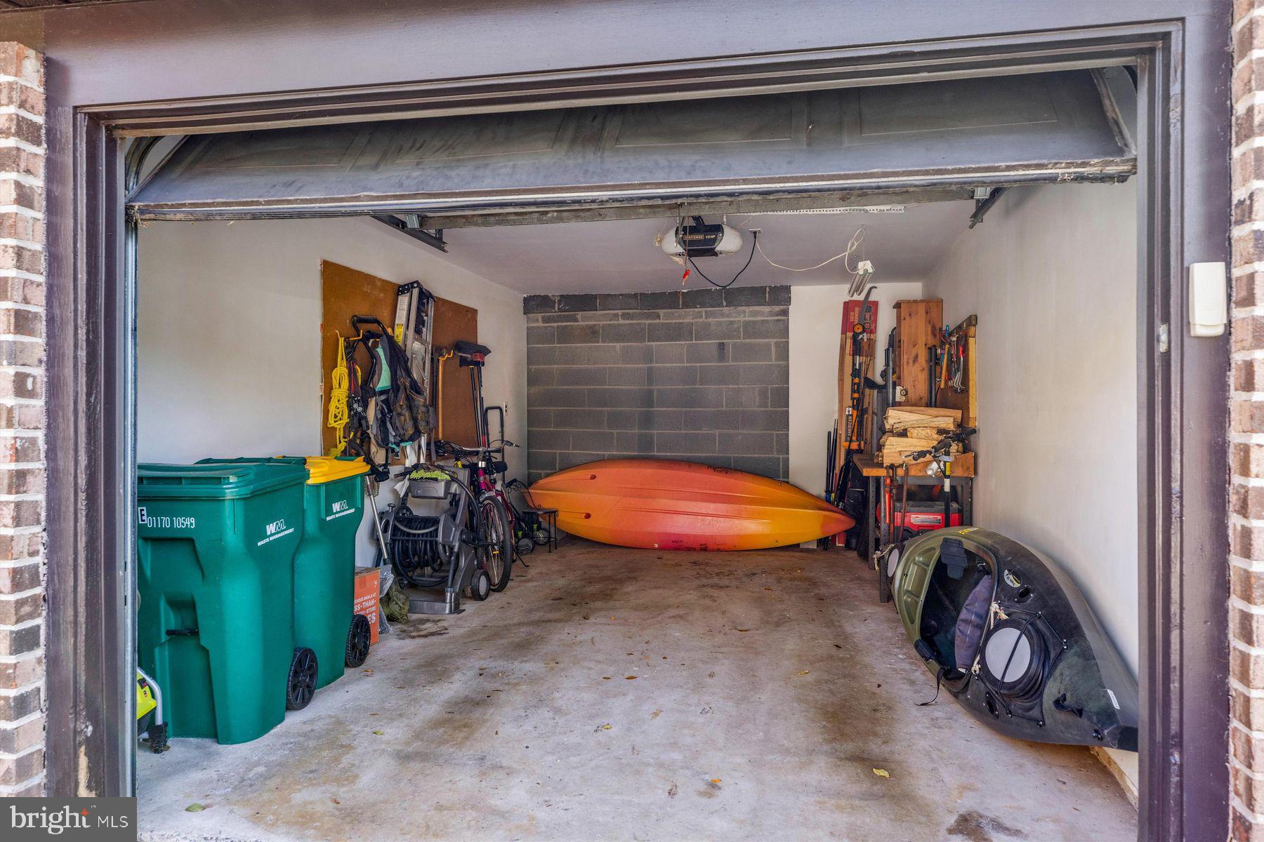 HEADLEY TRACE - Residential