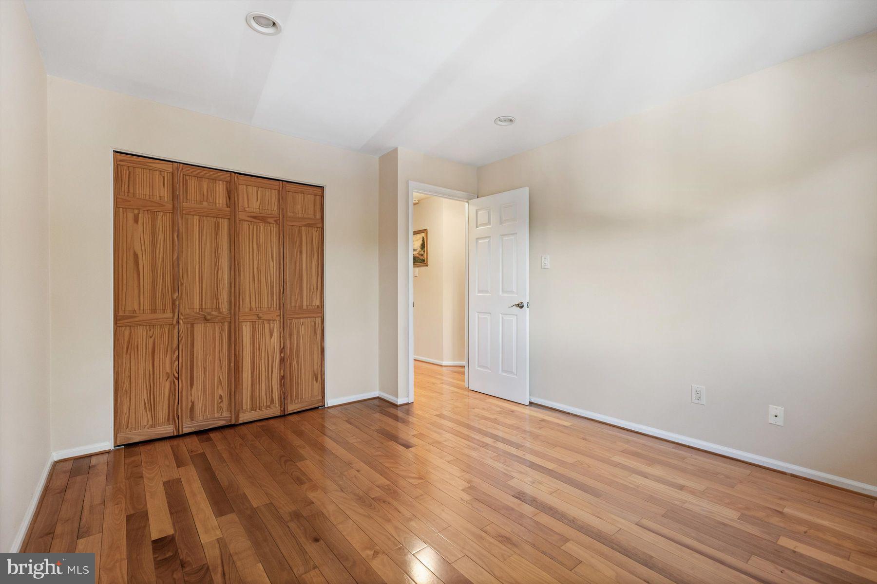 HEADLEY TRACE - Residential