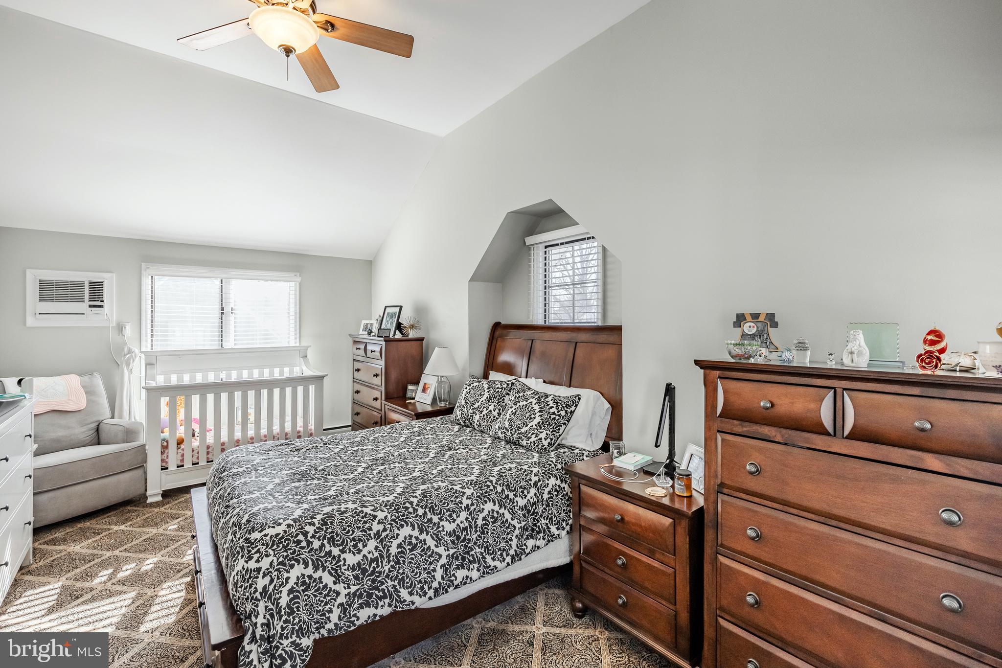 LYNNWOOD - Residential