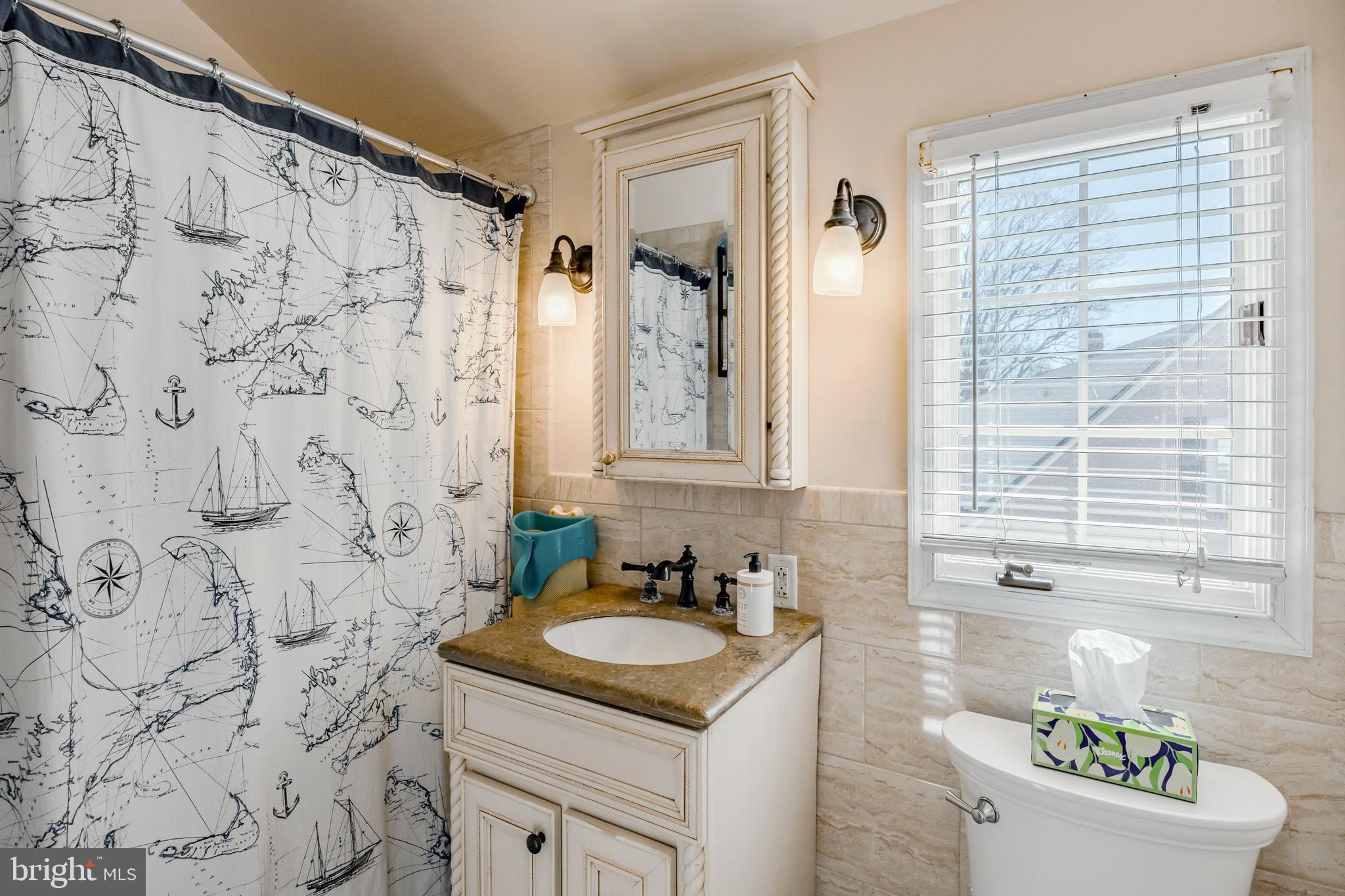 LYNNWOOD - Residential