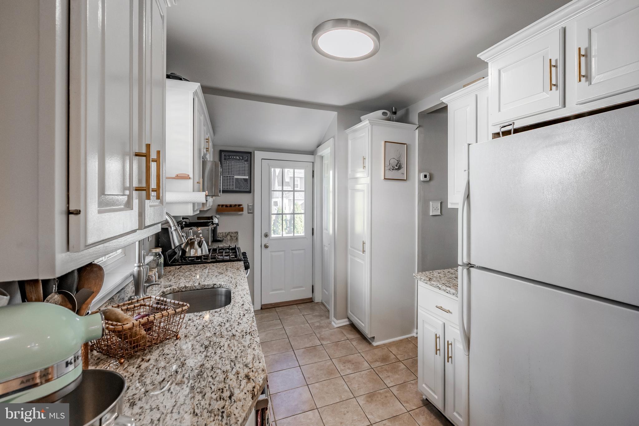 LYNNWOOD - Residential