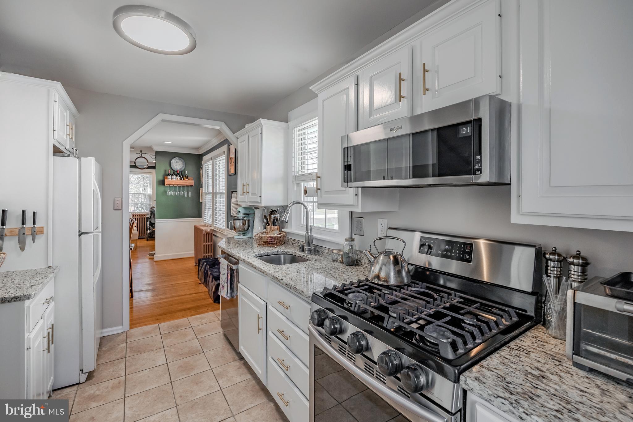 LYNNWOOD - Residential