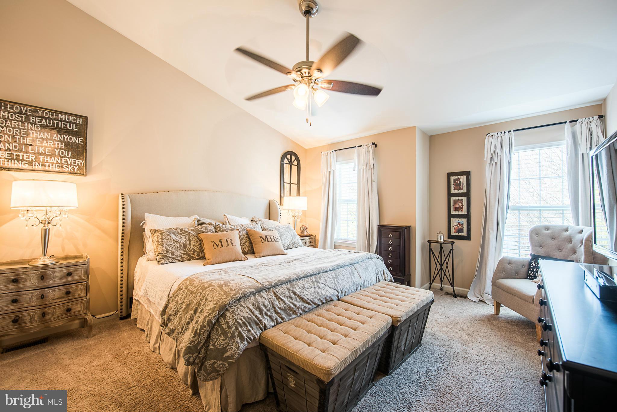 SIGNATURE AT BROADLANDS - Residential