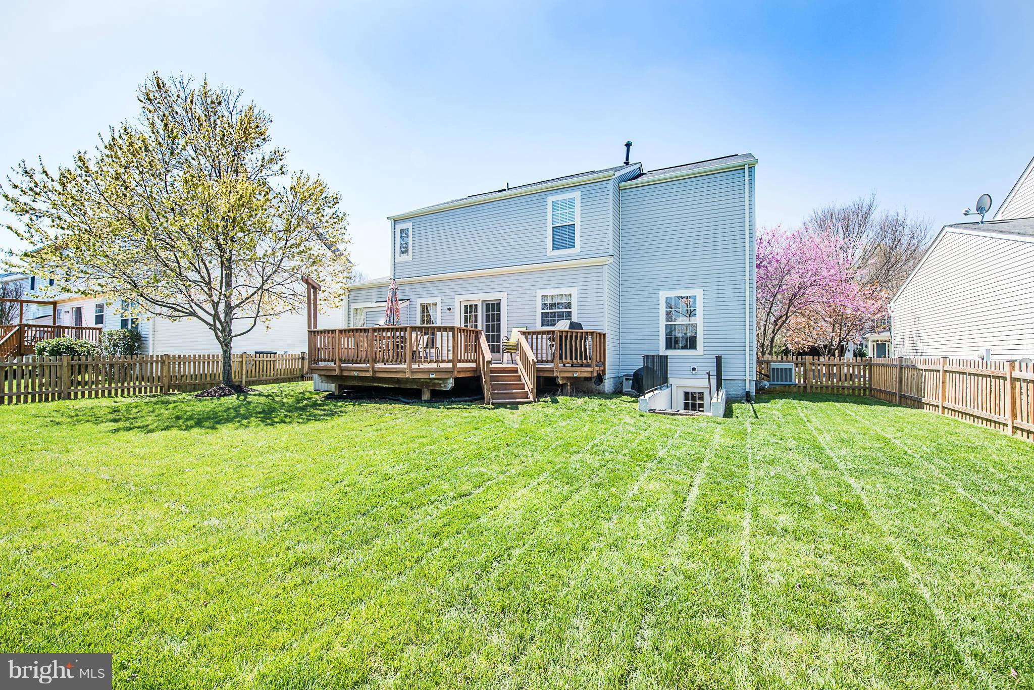 SIGNATURE AT BROADLANDS - Residential