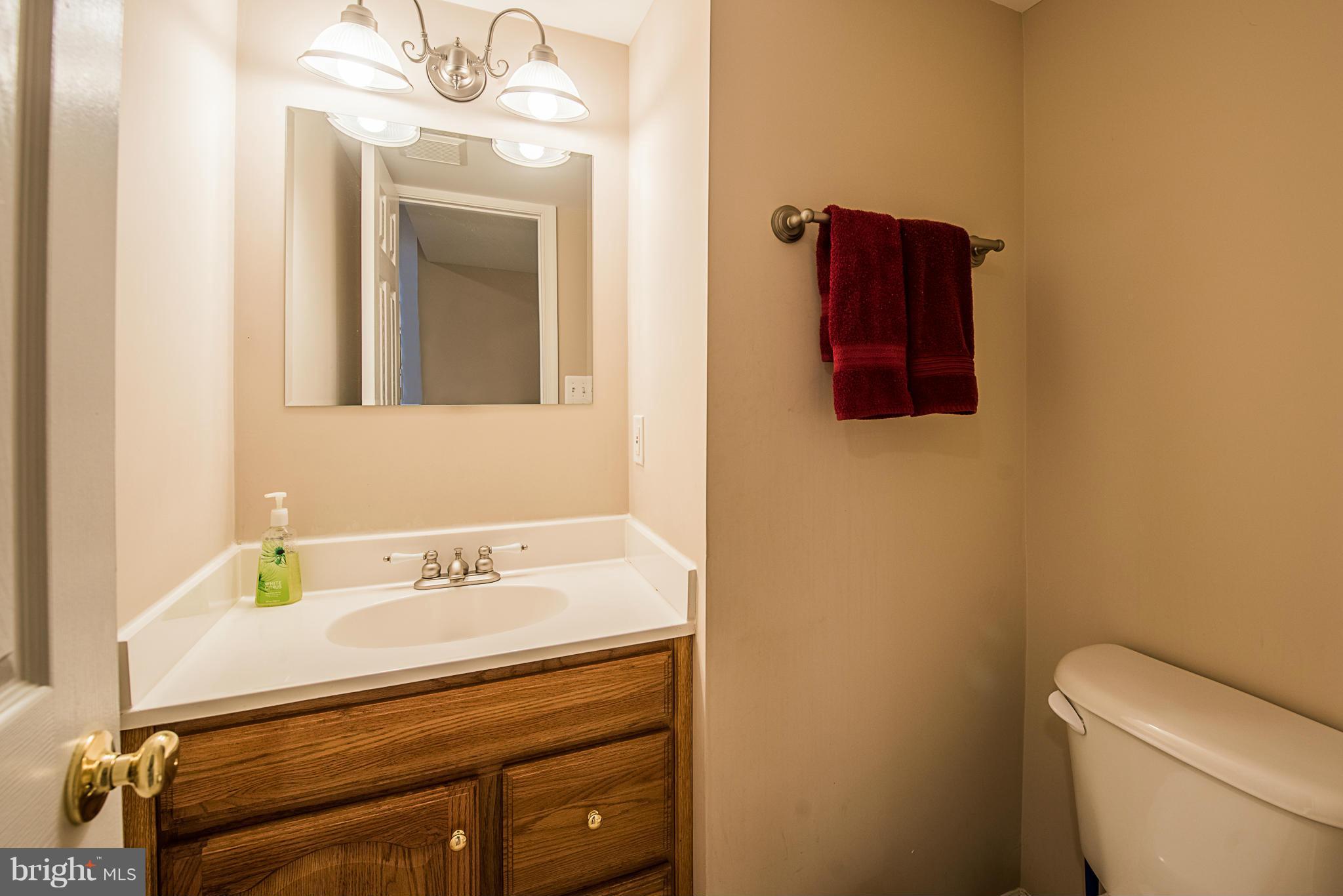 SIGNATURE AT BROADLANDS - Residential