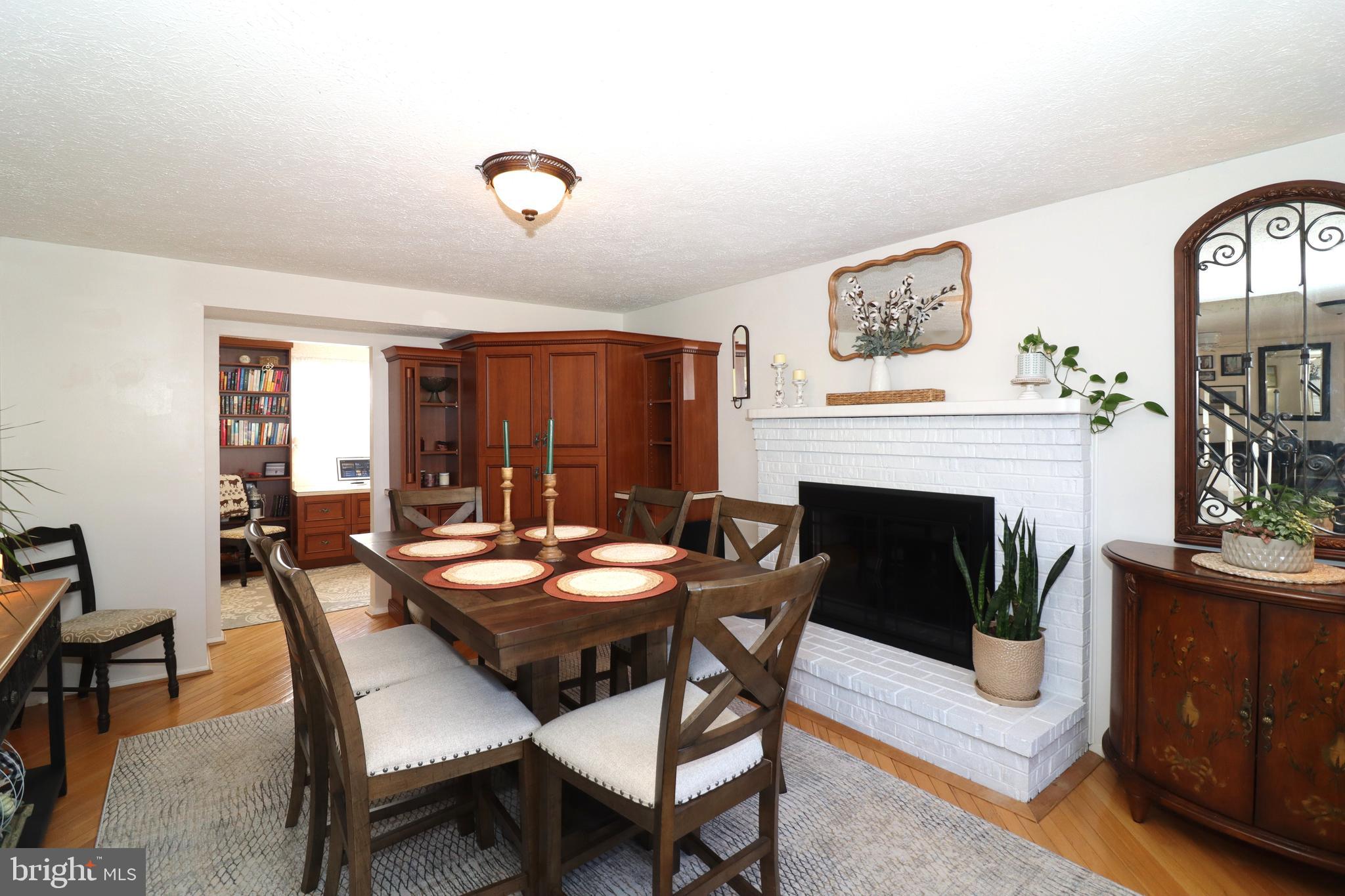 WINDSOR PLACE - Residential