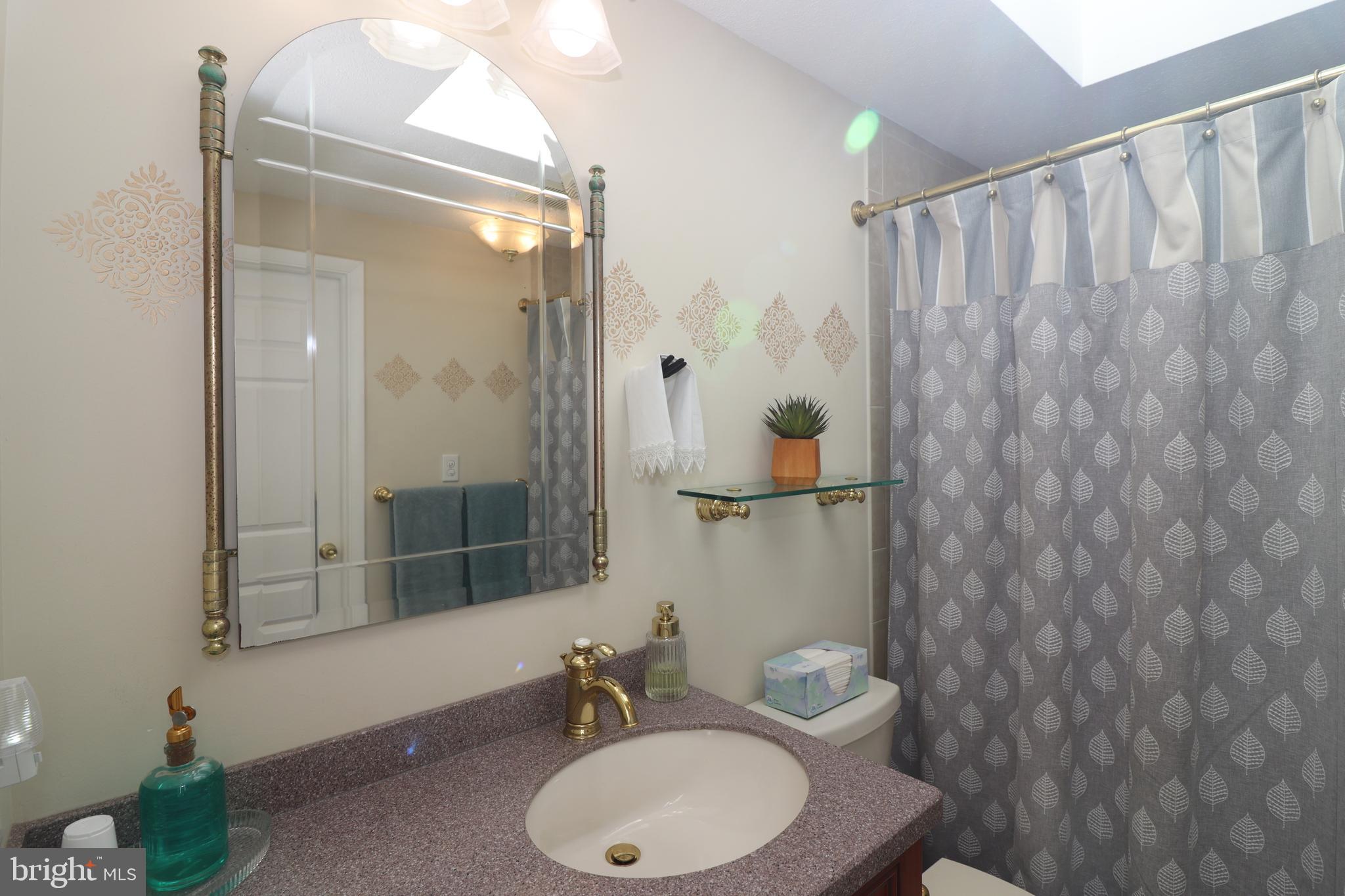 WINDSOR PLACE - Residential