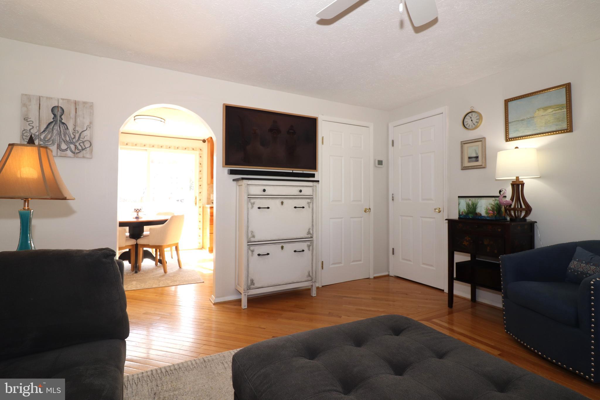 WINDSOR PLACE - Residential