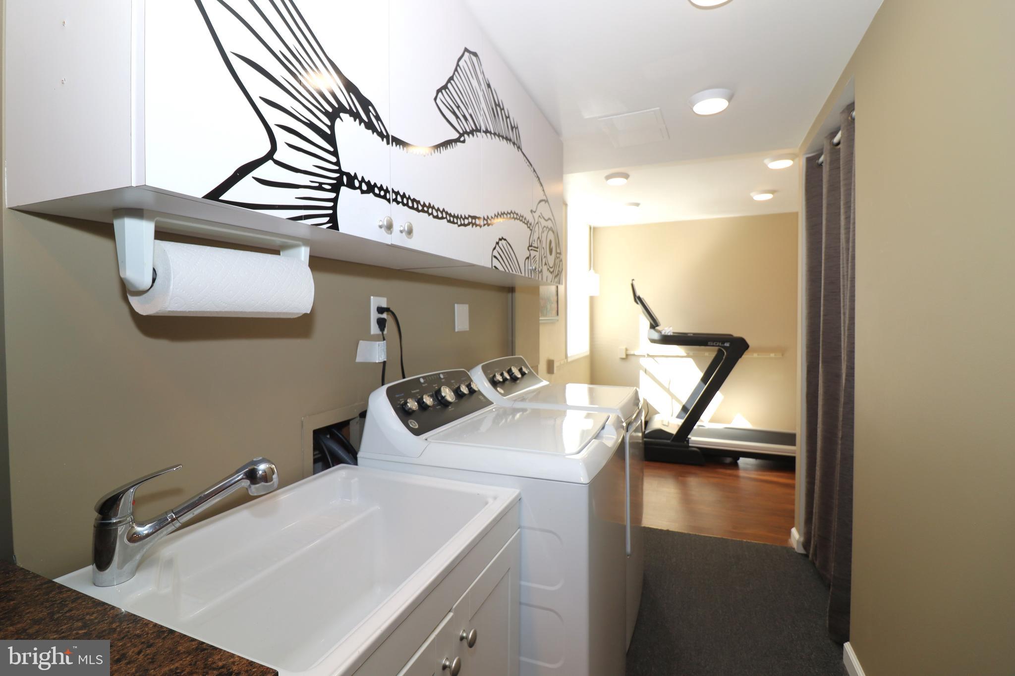 WINDSOR PLACE - Residential