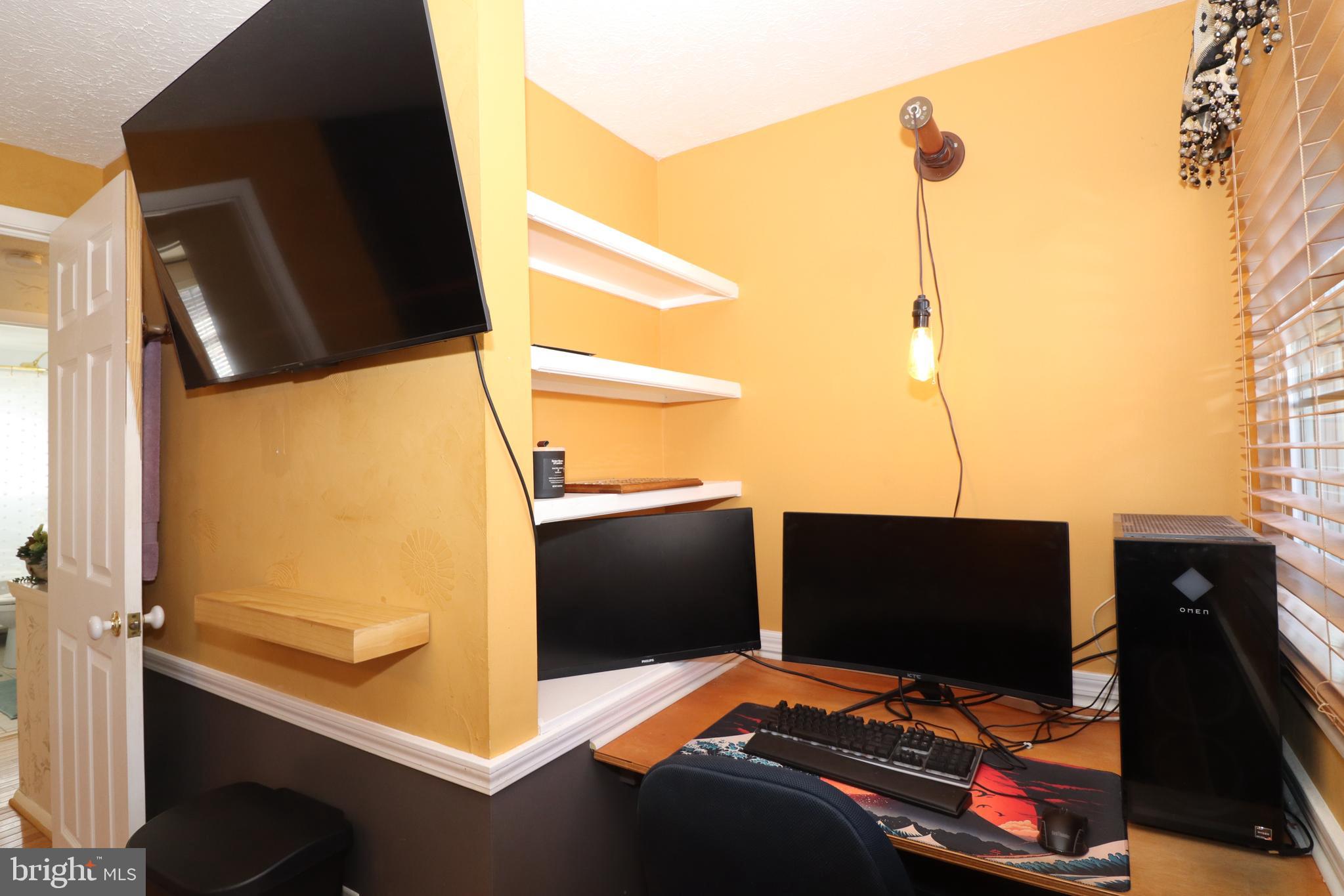 WINDSOR PLACE - Residential