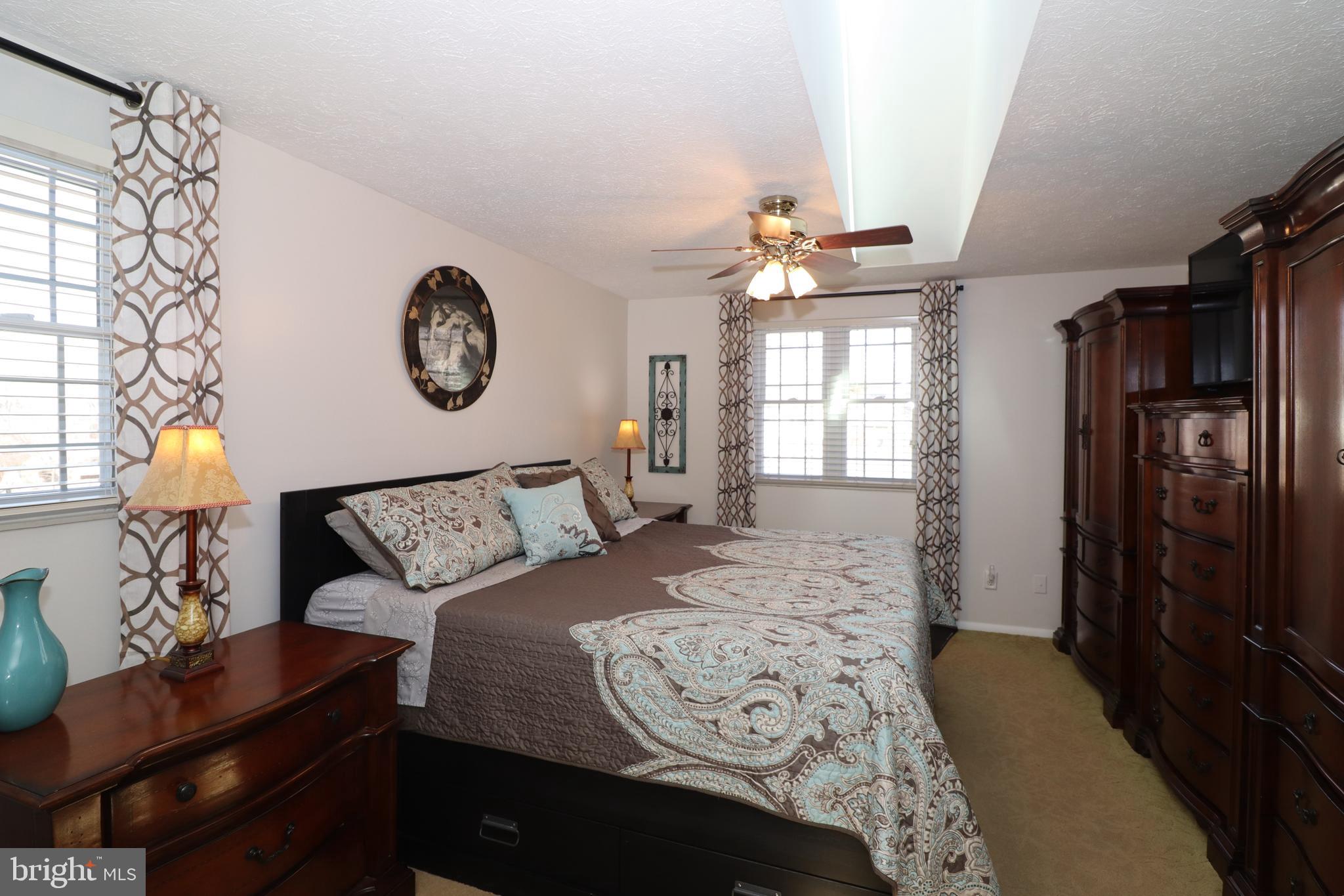 WINDSOR PLACE - Residential