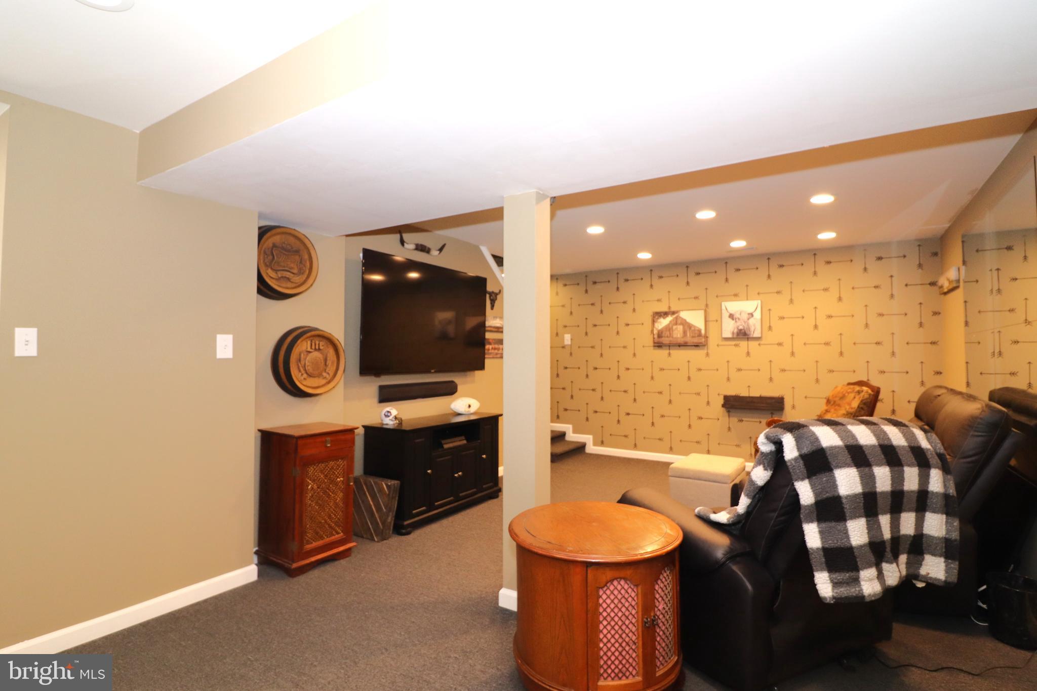 WINDSOR PLACE - Residential