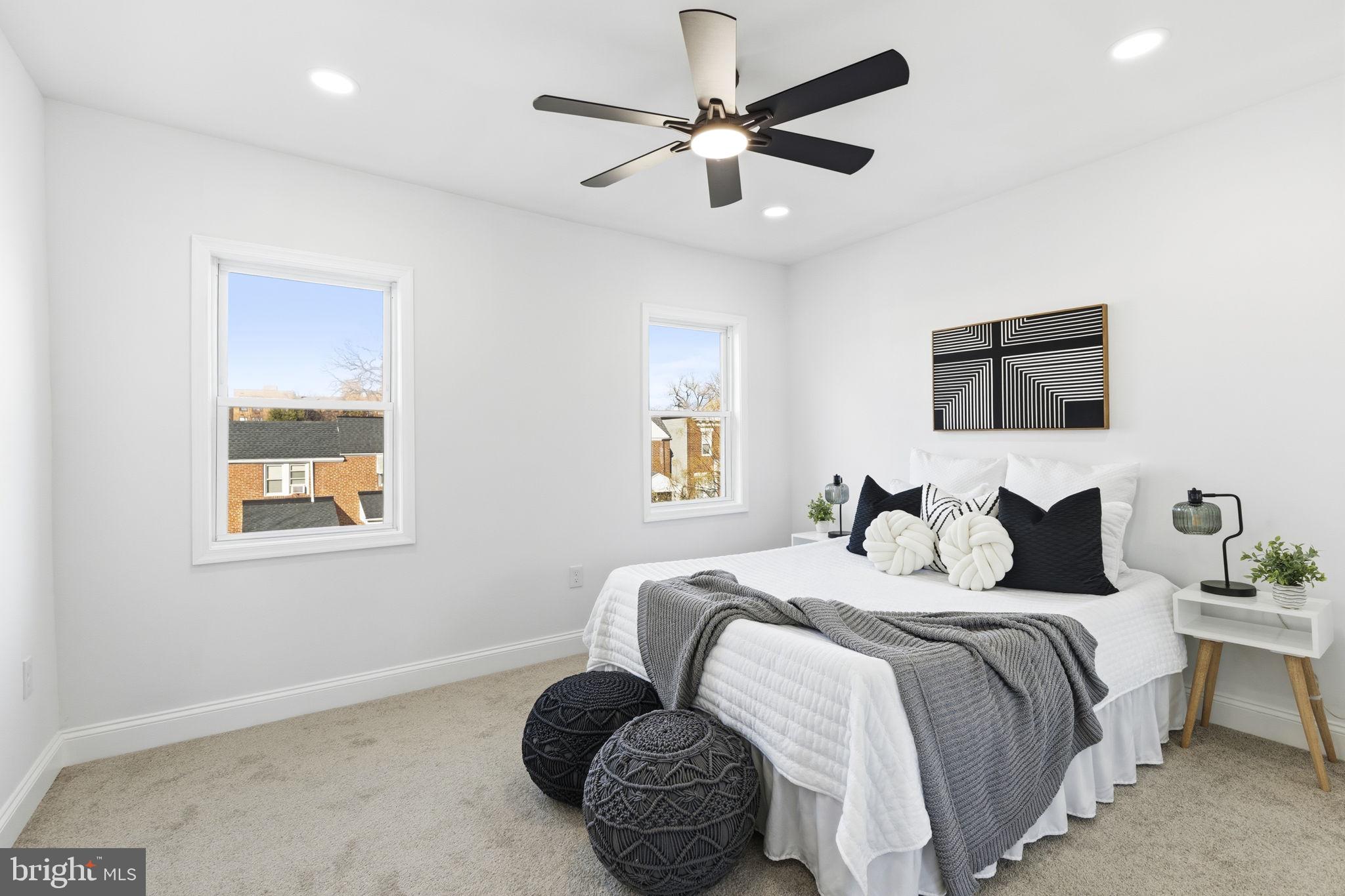 ALBEMARLE SQUARE - Residential