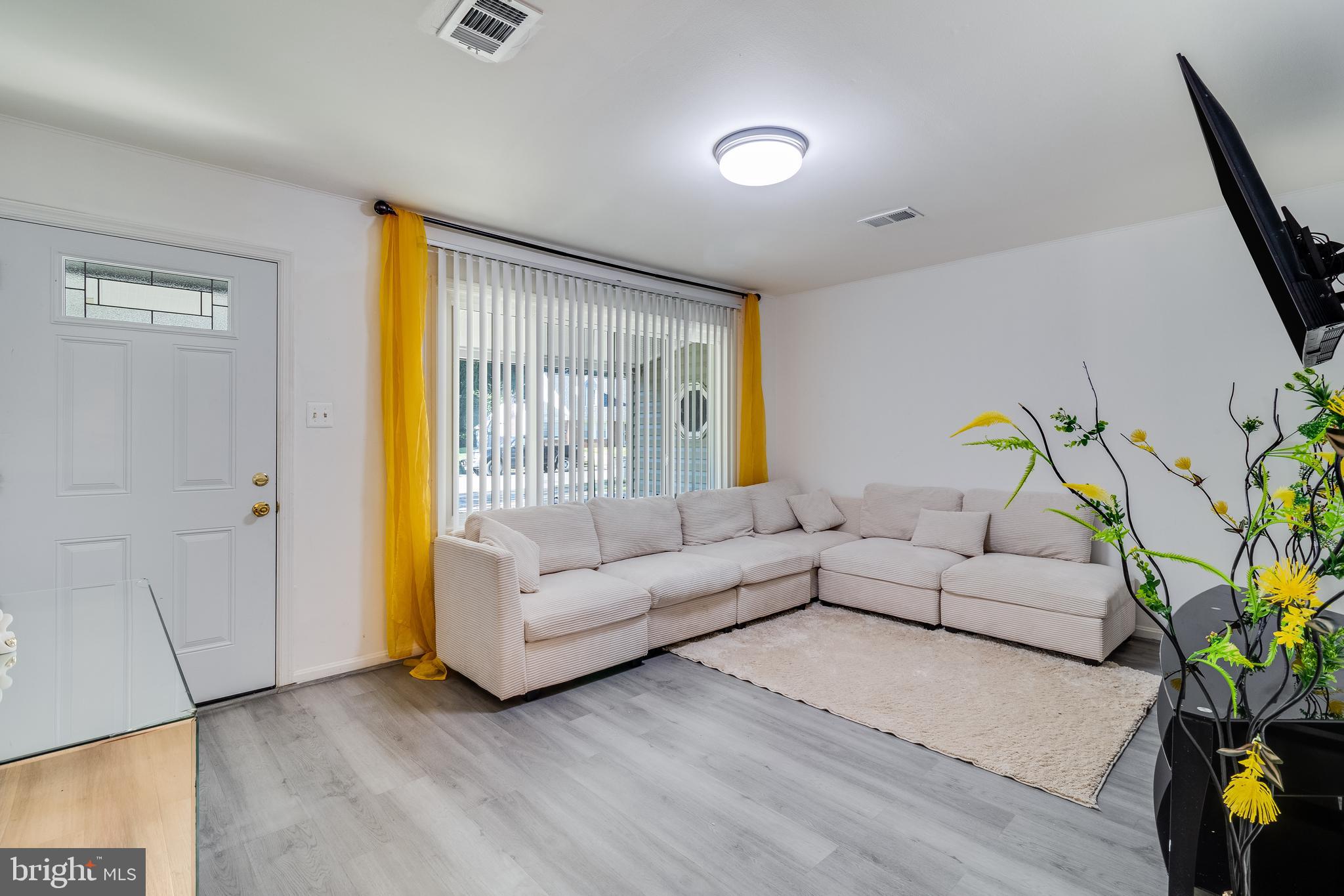 CARRINGTON - Residential Lease