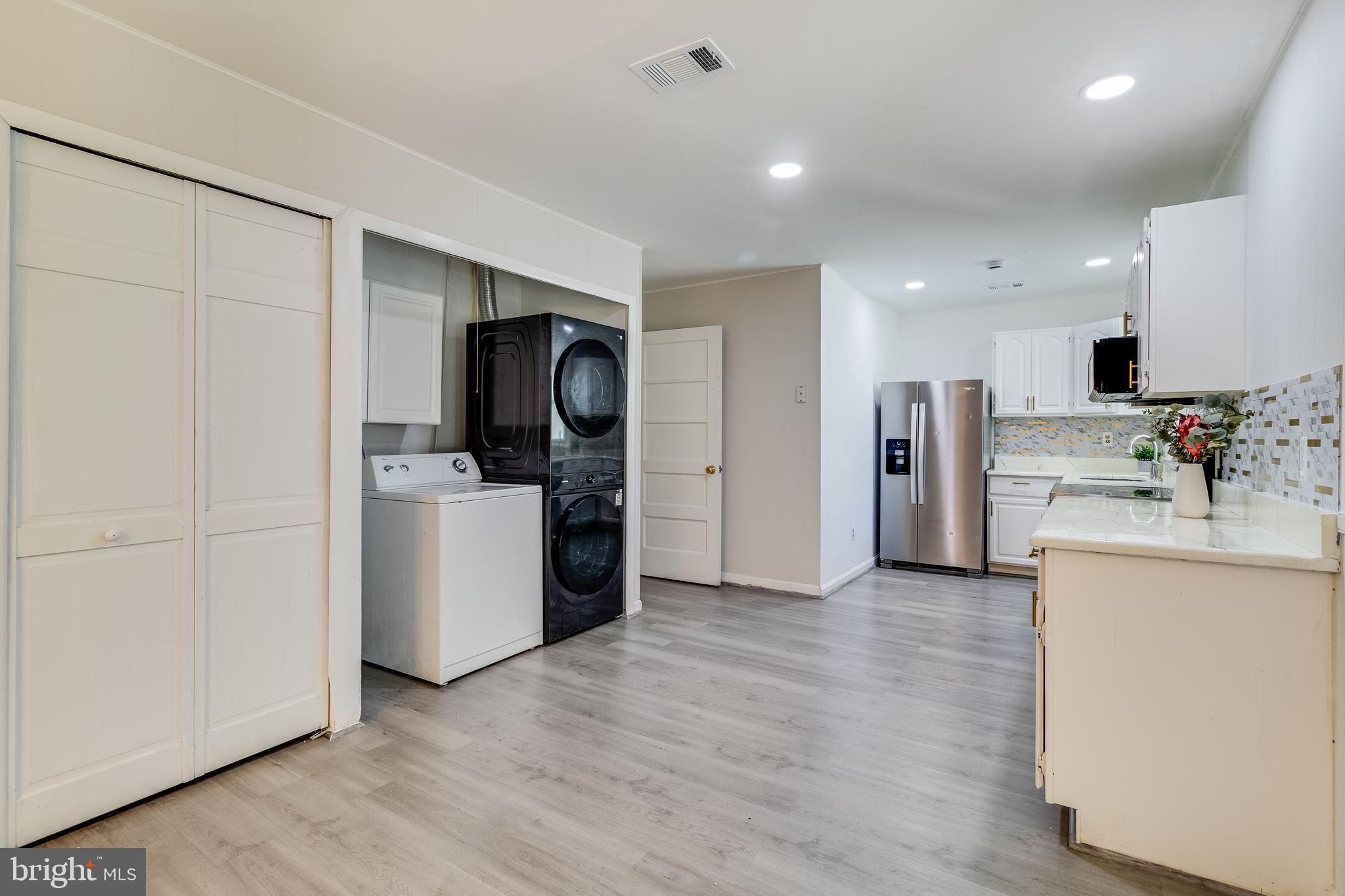 CARRINGTON - Residential Lease