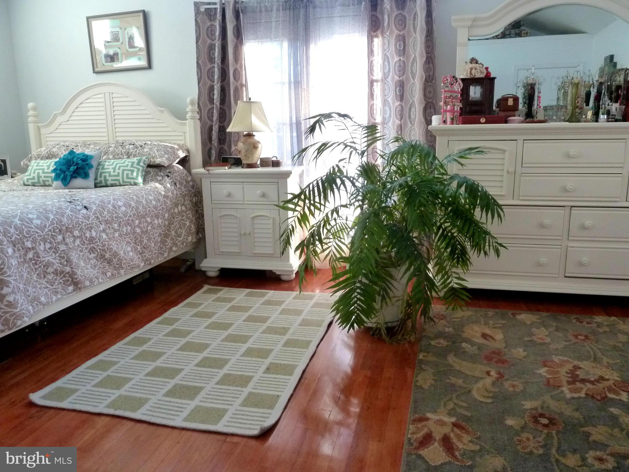 BUNKER HILL HEIGHTS - Residential