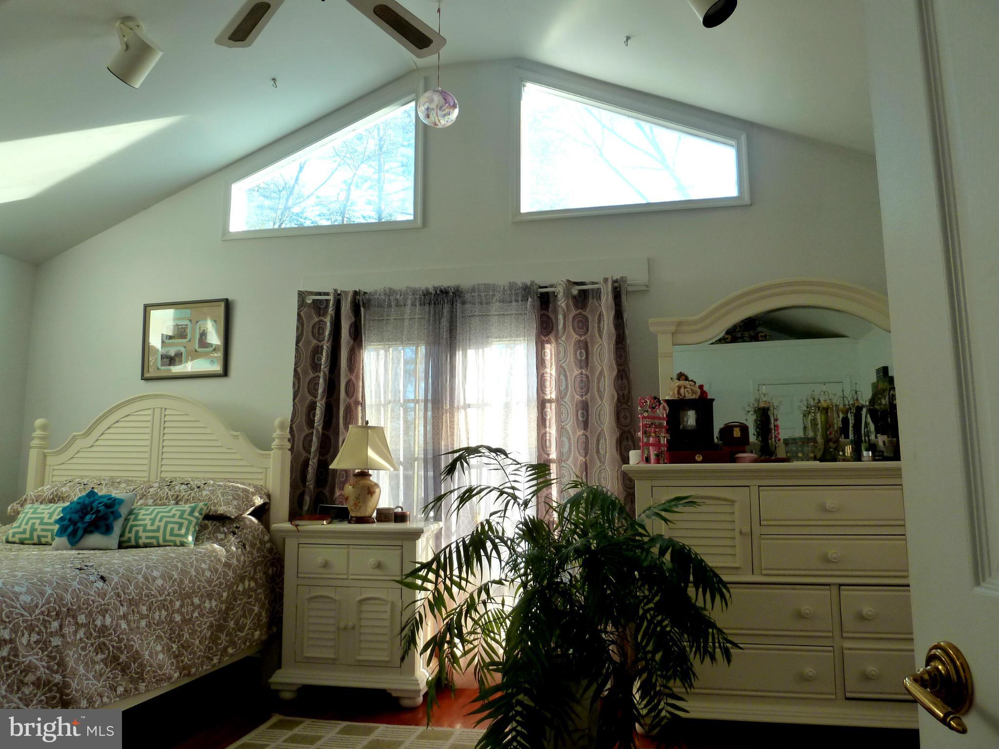 BUNKER HILL HEIGHTS - Residential