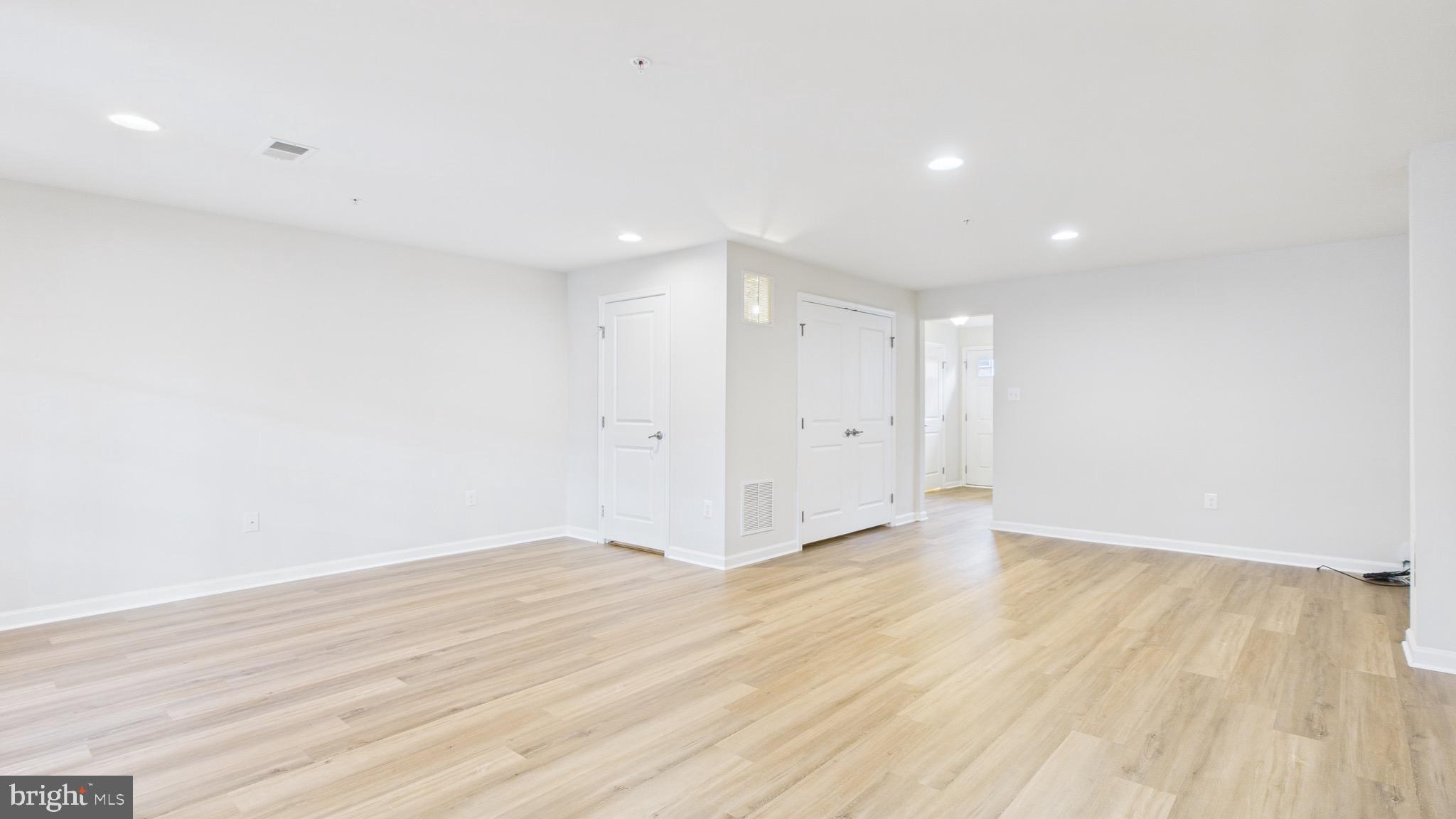 FIELDSIDE AT ST CHARLES - Residential Lease