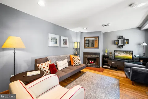 707 N 3rd Street Unit B, Philadelphia, PA 19123 - MLS#: PAPH2455172