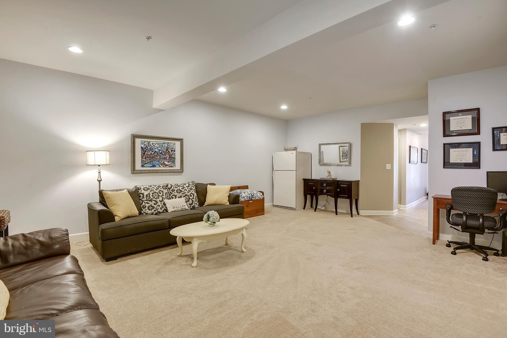 DEEP CREEK VILLAGE - Residential