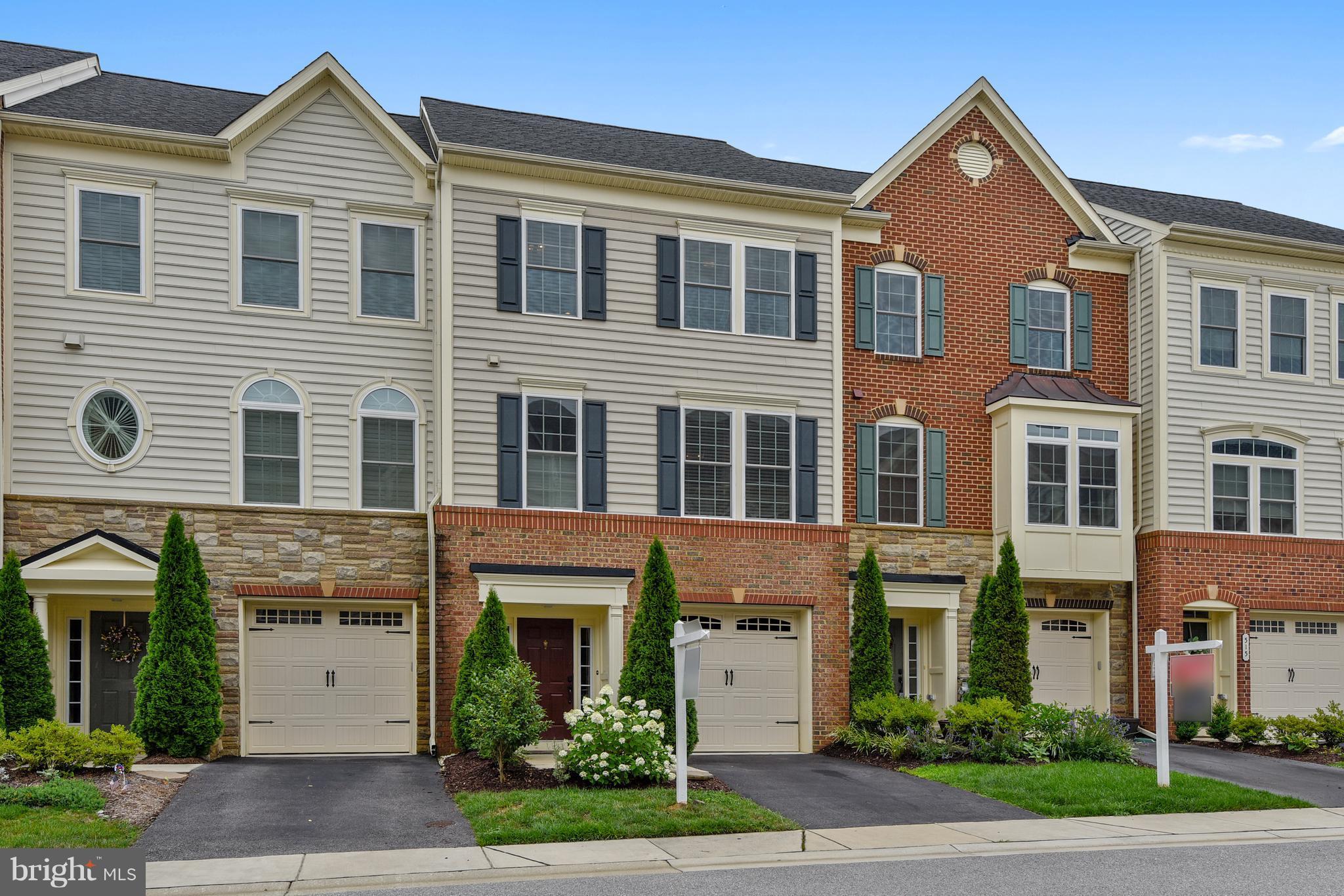 DEEP CREEK VILLAGE - Residential