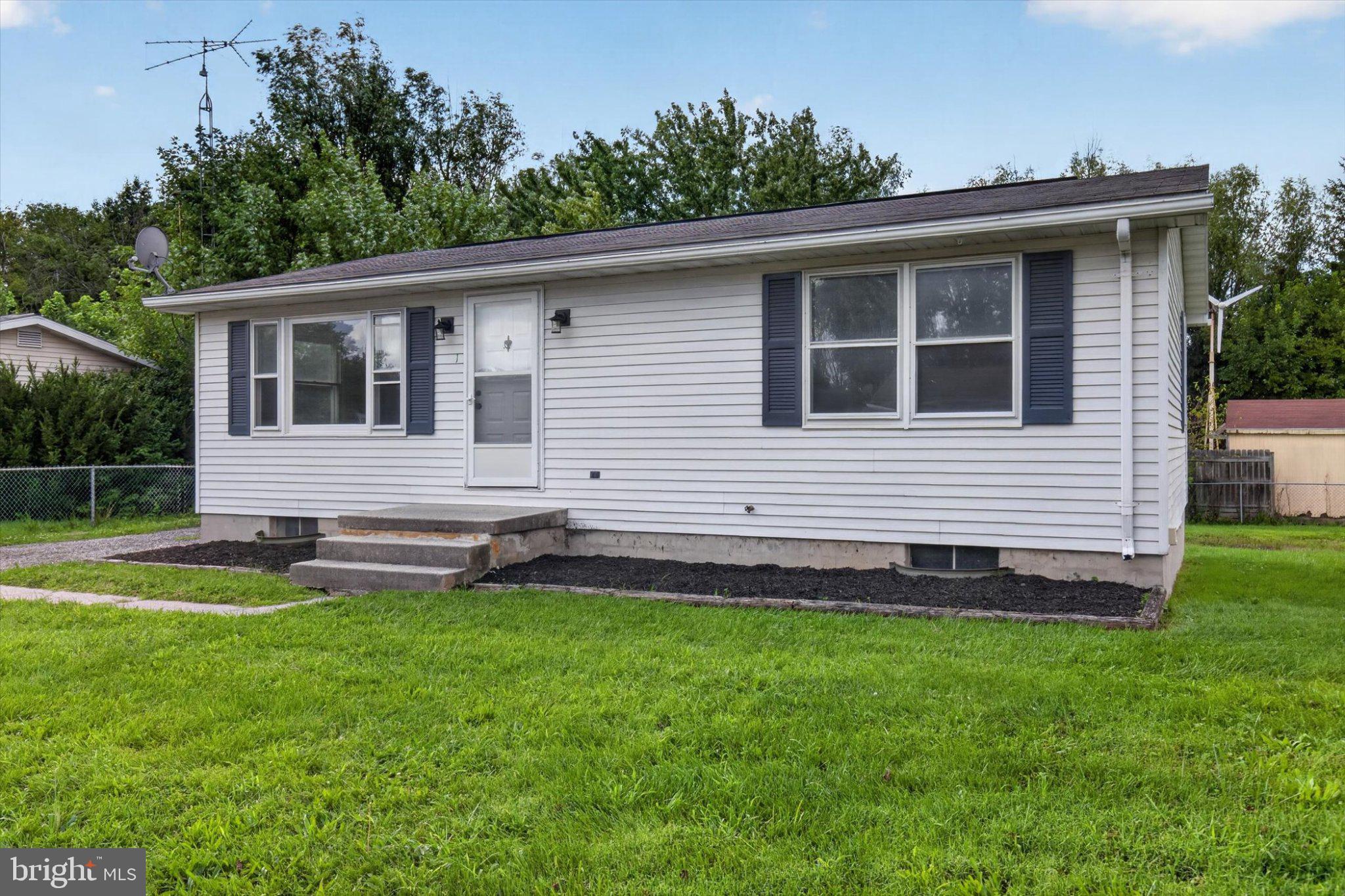 1 BIRCH LANE