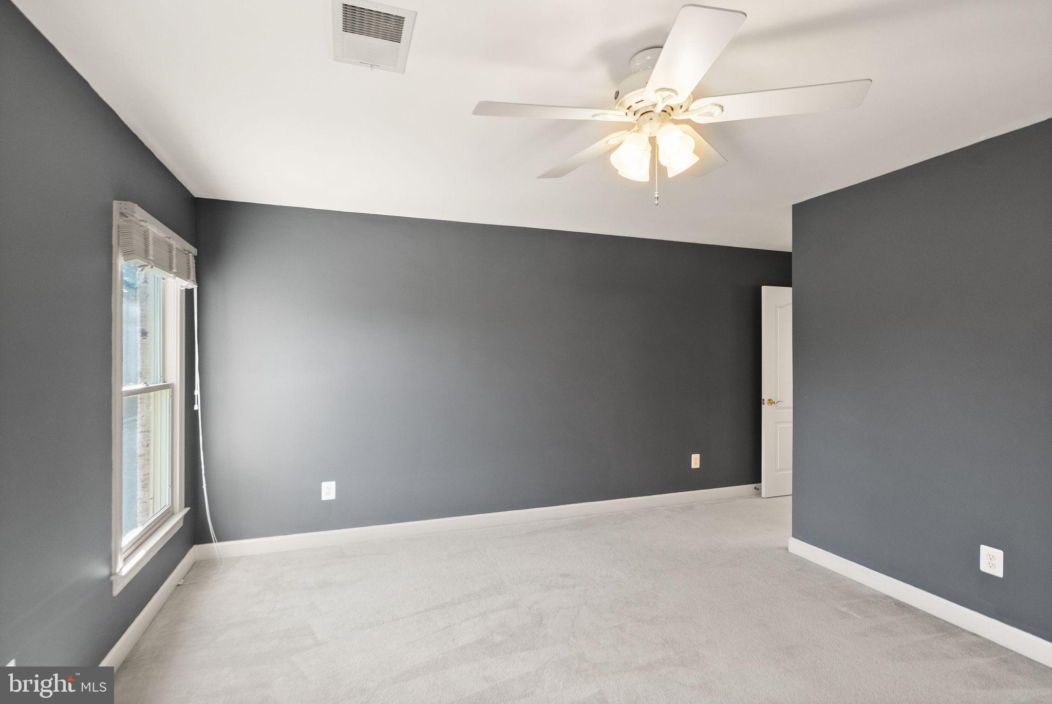 LAKE MANASSAS ESTATES - Residential