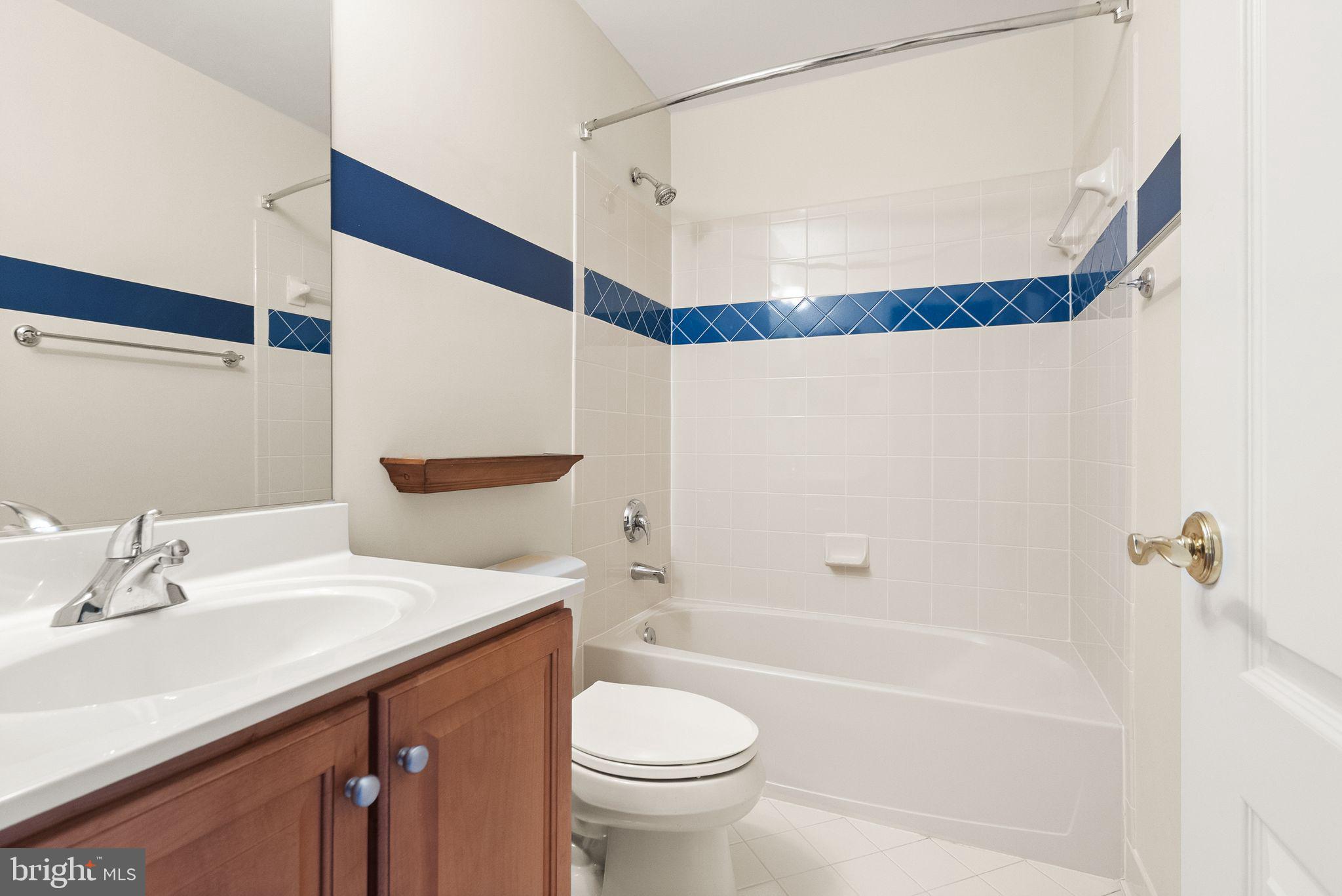 LAKE MANASSAS ESTATES - Residential