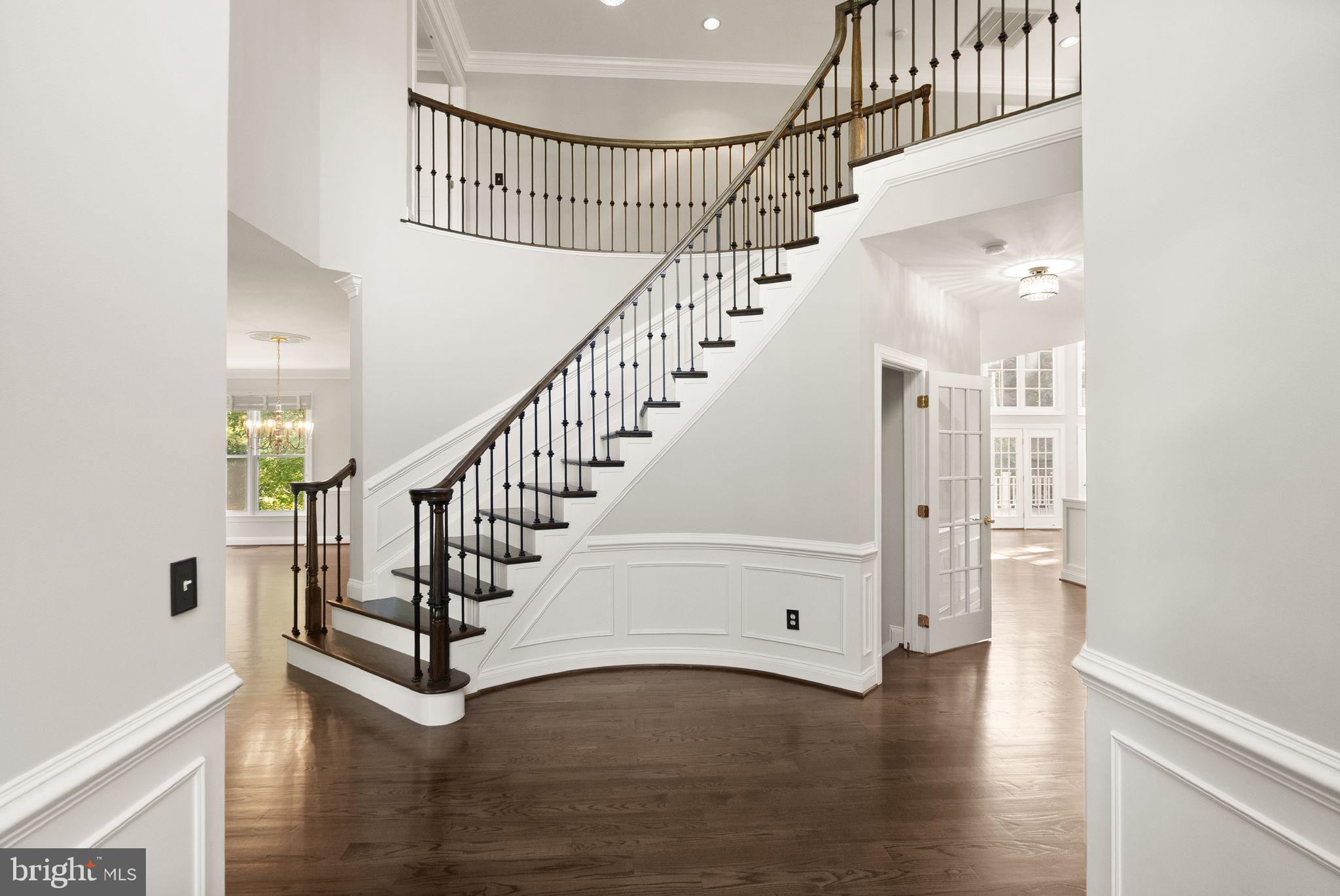 LAKE MANASSAS ESTATES - Residential