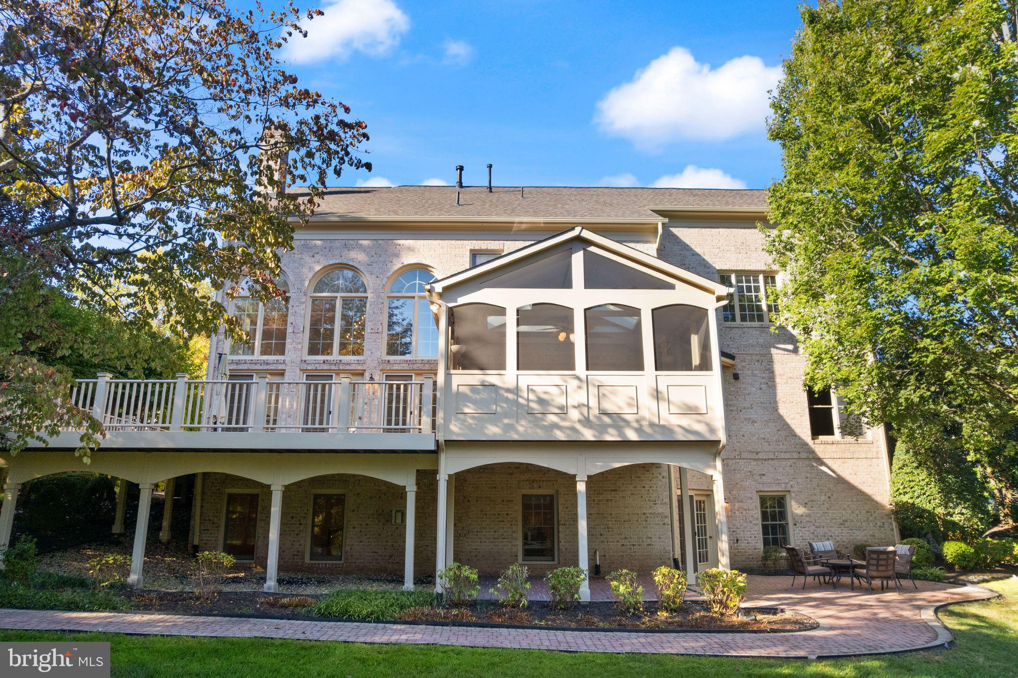 LAKE MANASSAS ESTATES - Residential