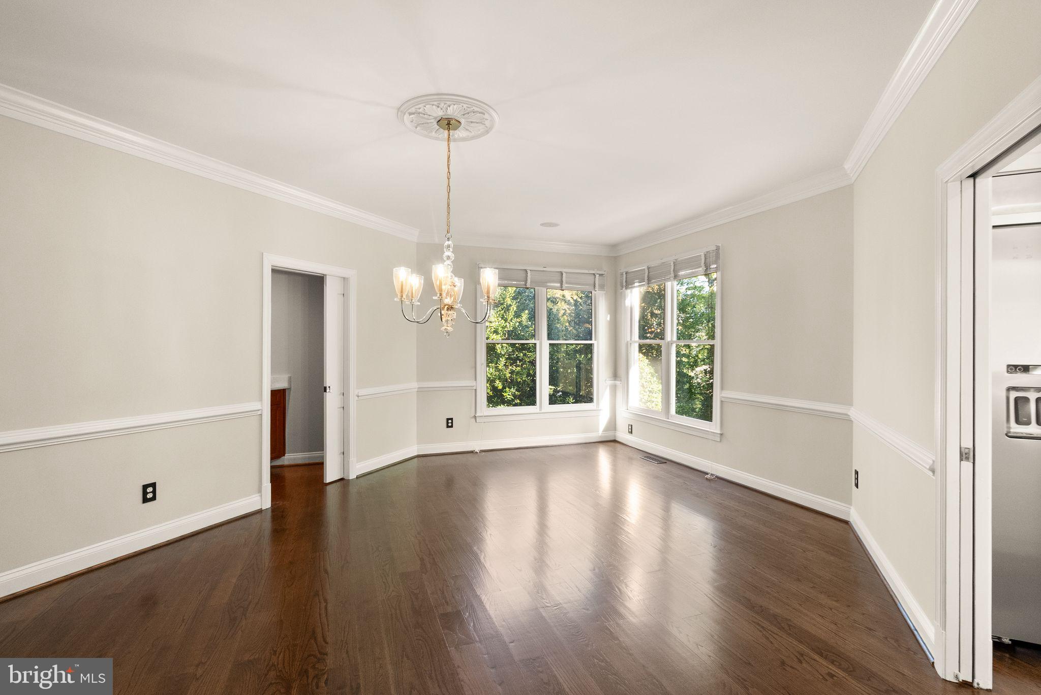 LAKE MANASSAS ESTATES - Residential