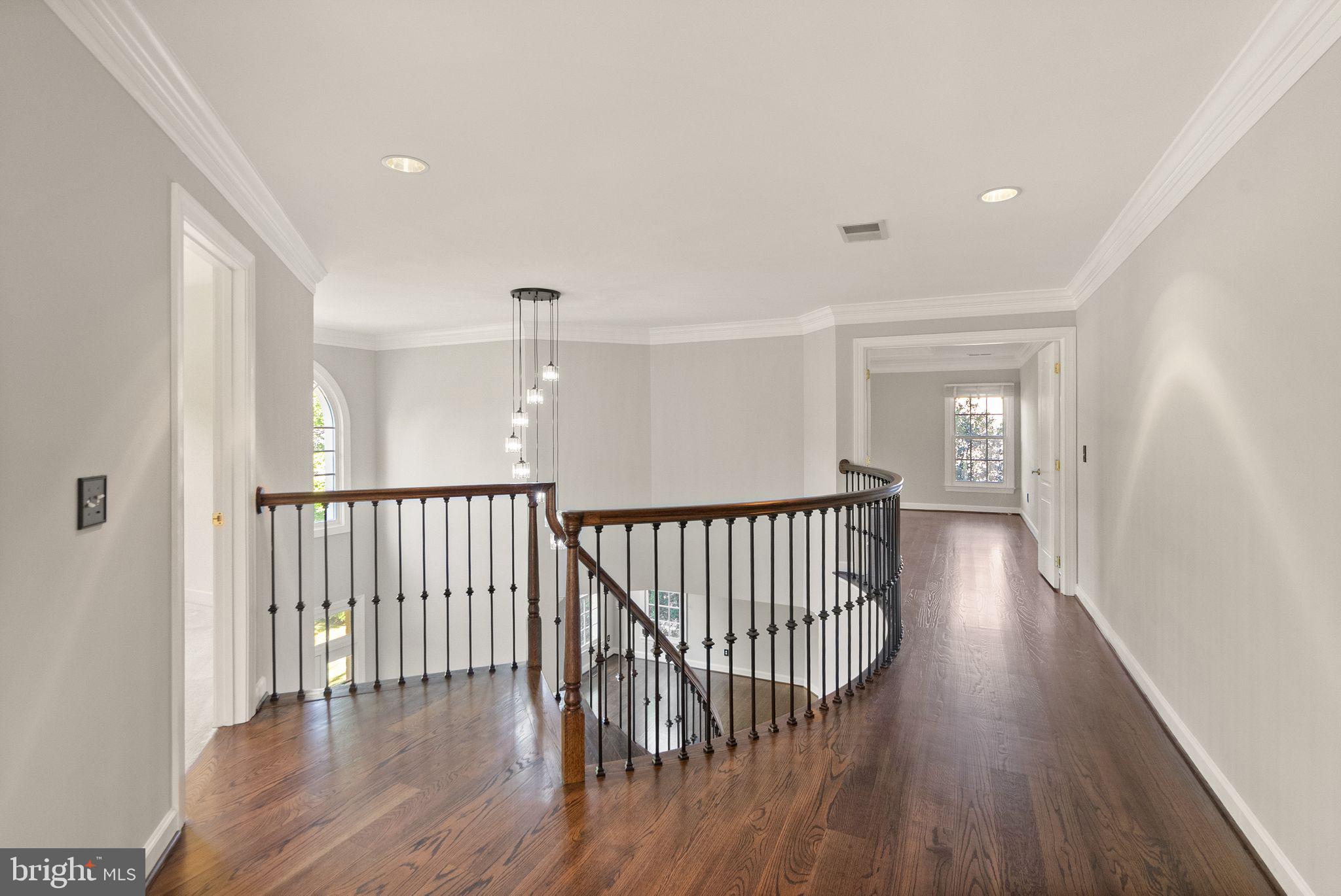 LAKE MANASSAS ESTATES - Residential