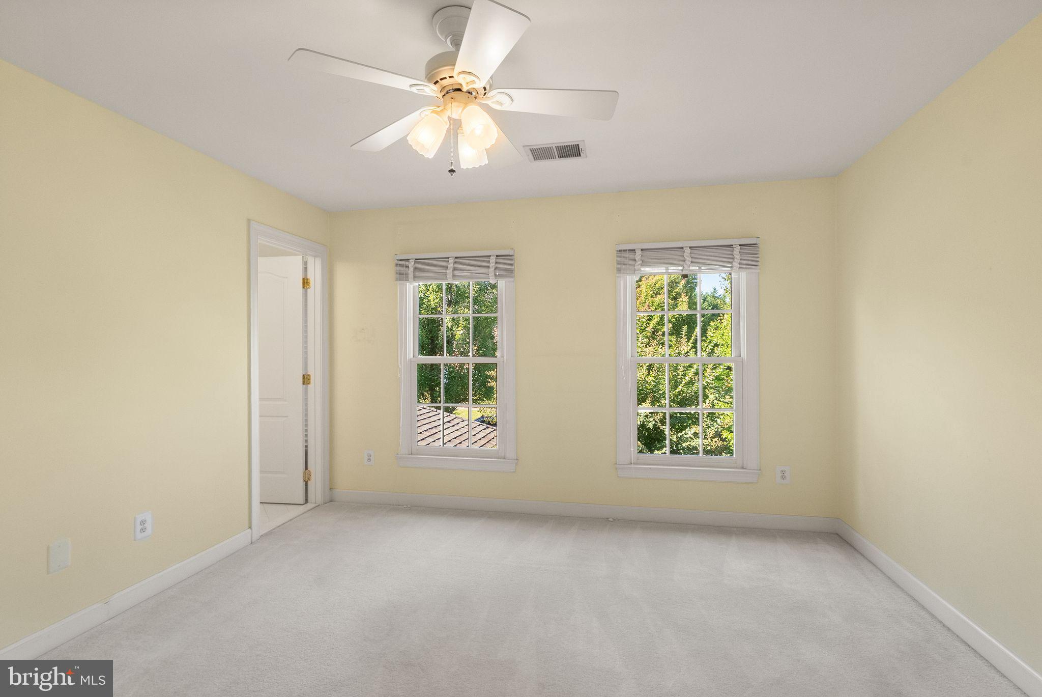 LAKE MANASSAS ESTATES - Residential