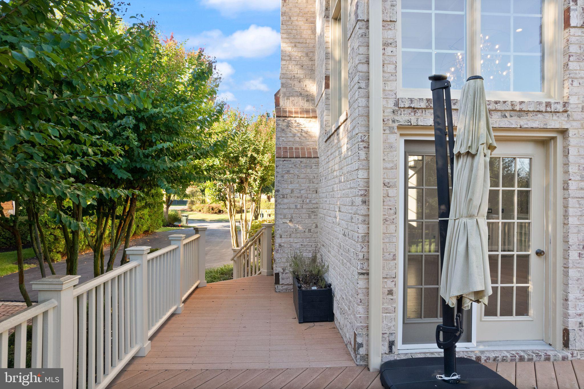 LAKE MANASSAS ESTATES - Residential