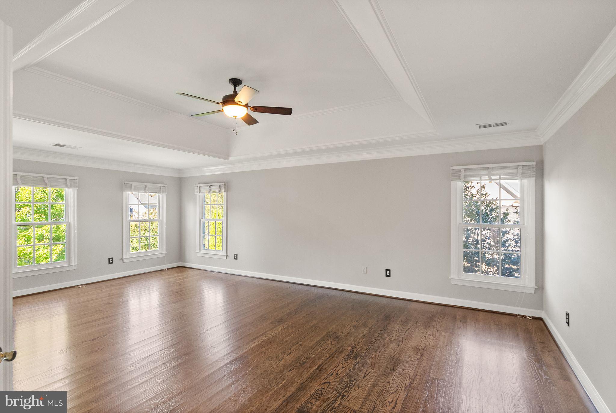 LAKE MANASSAS ESTATES - Residential